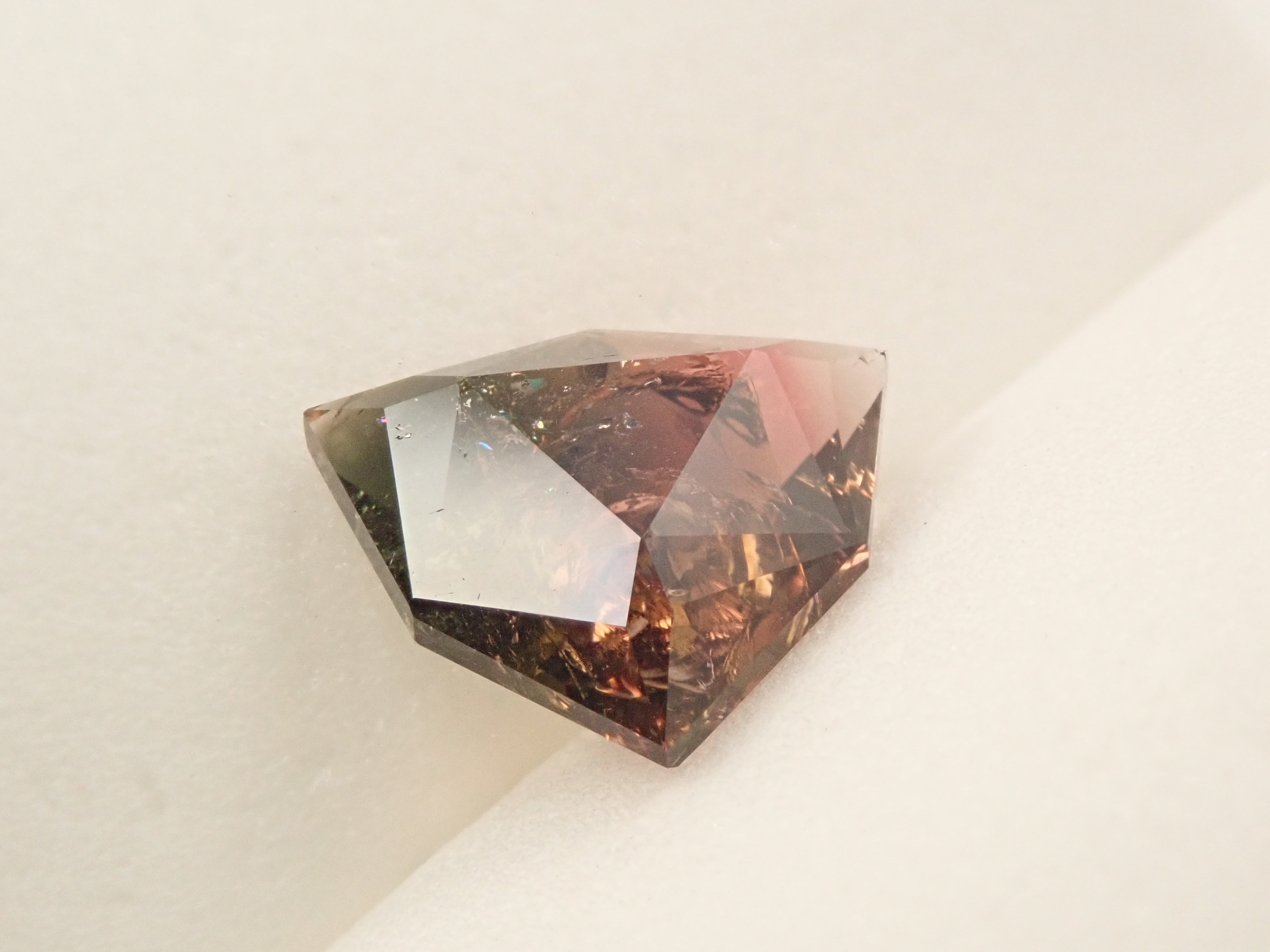 イリュージョンバイカラートルマリン 3.202ctルース