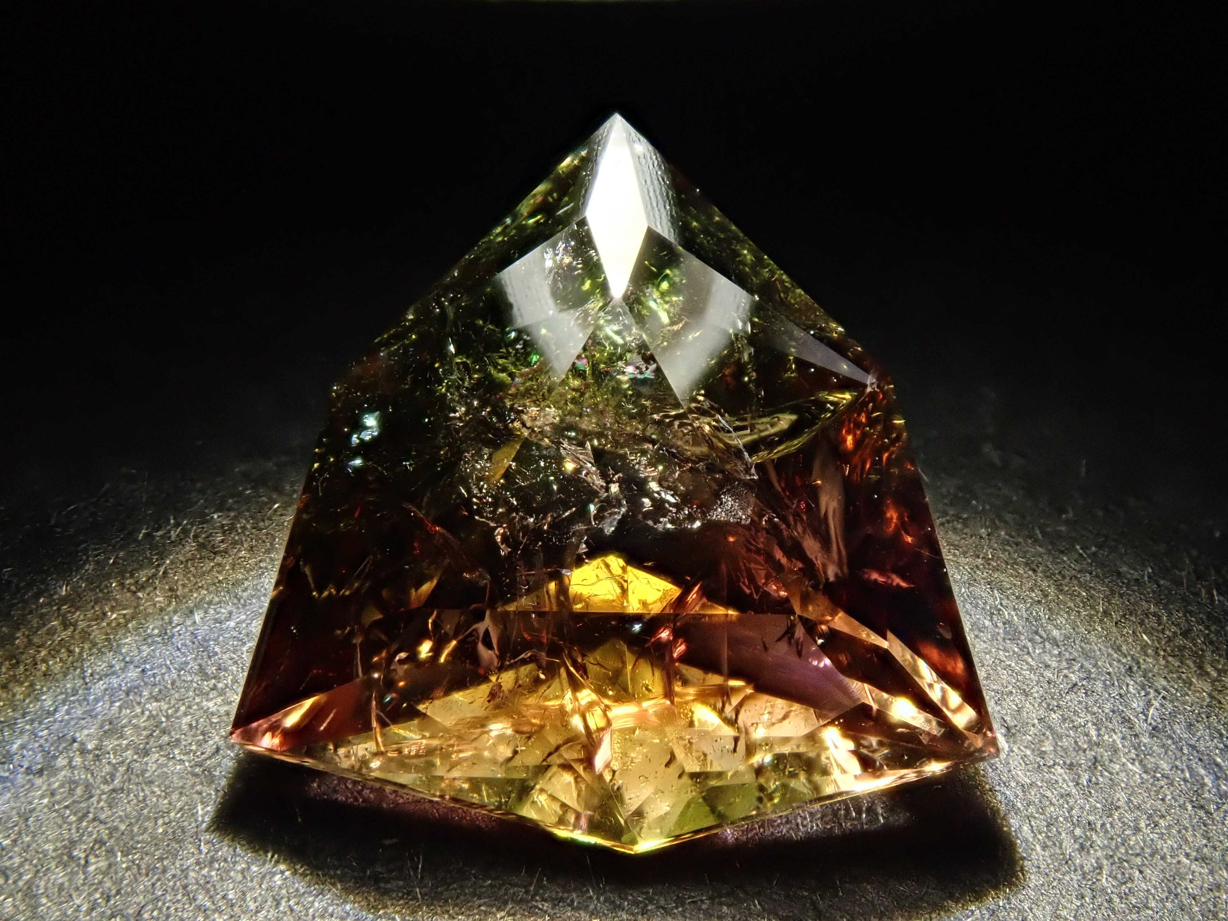 イリュージョンバイカラートルマリン 3.202ctルース