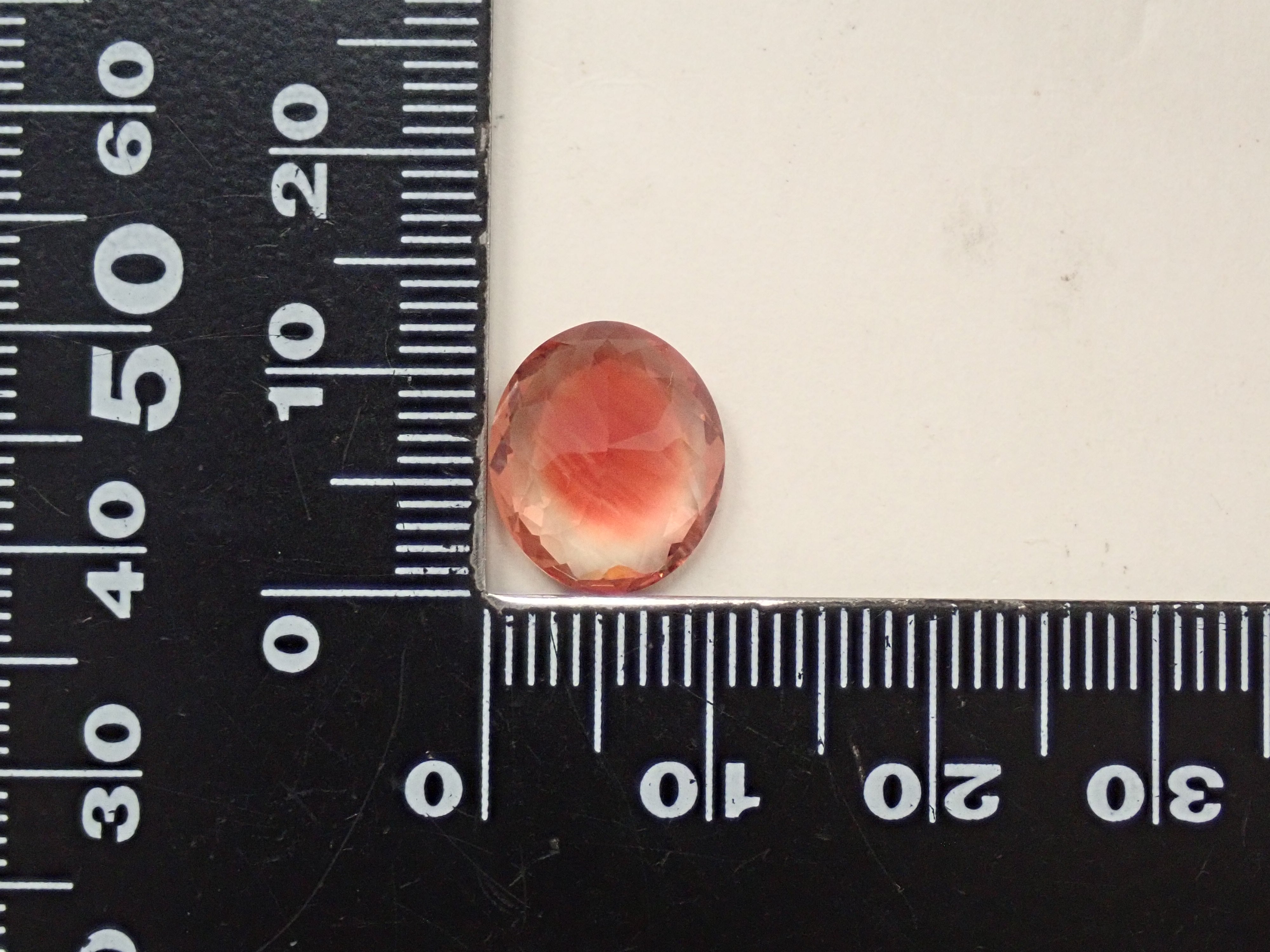 【抽選販売110907】アメリカ産オレゴンサンストーン 4.678ctルース