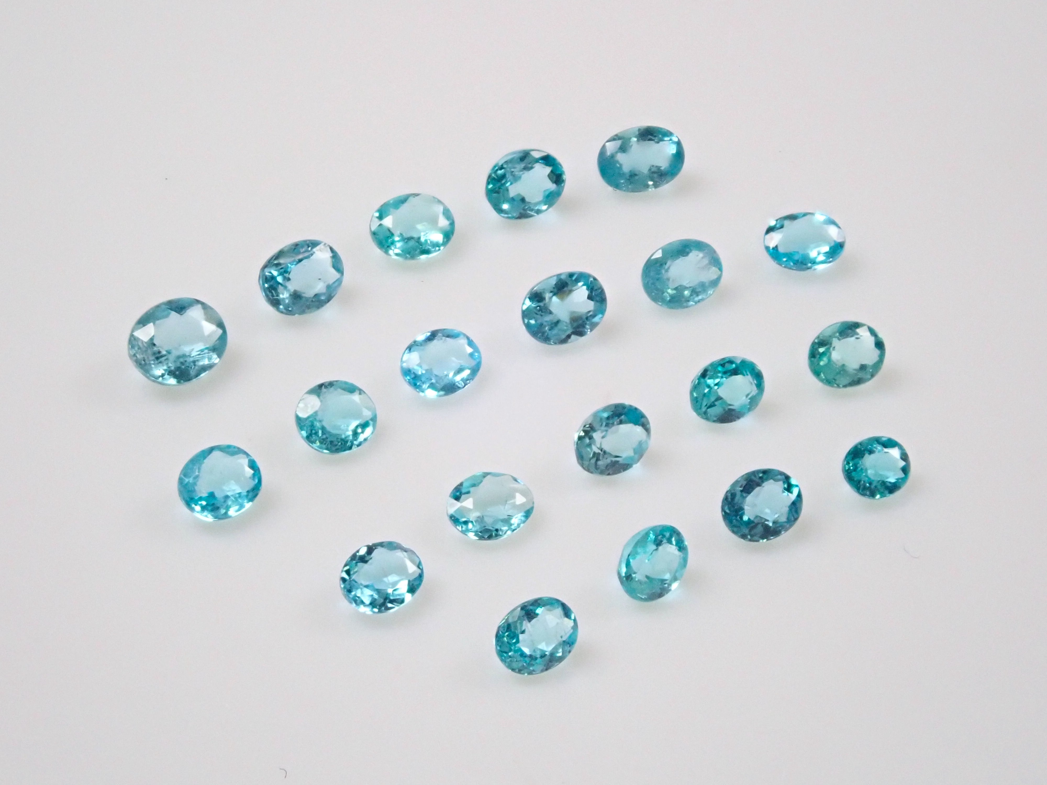 Limited to 20 stones: Brazilian Paraiba Tourmaline (Batalha mine) 1 loose stone (multiple purchase discounts available)