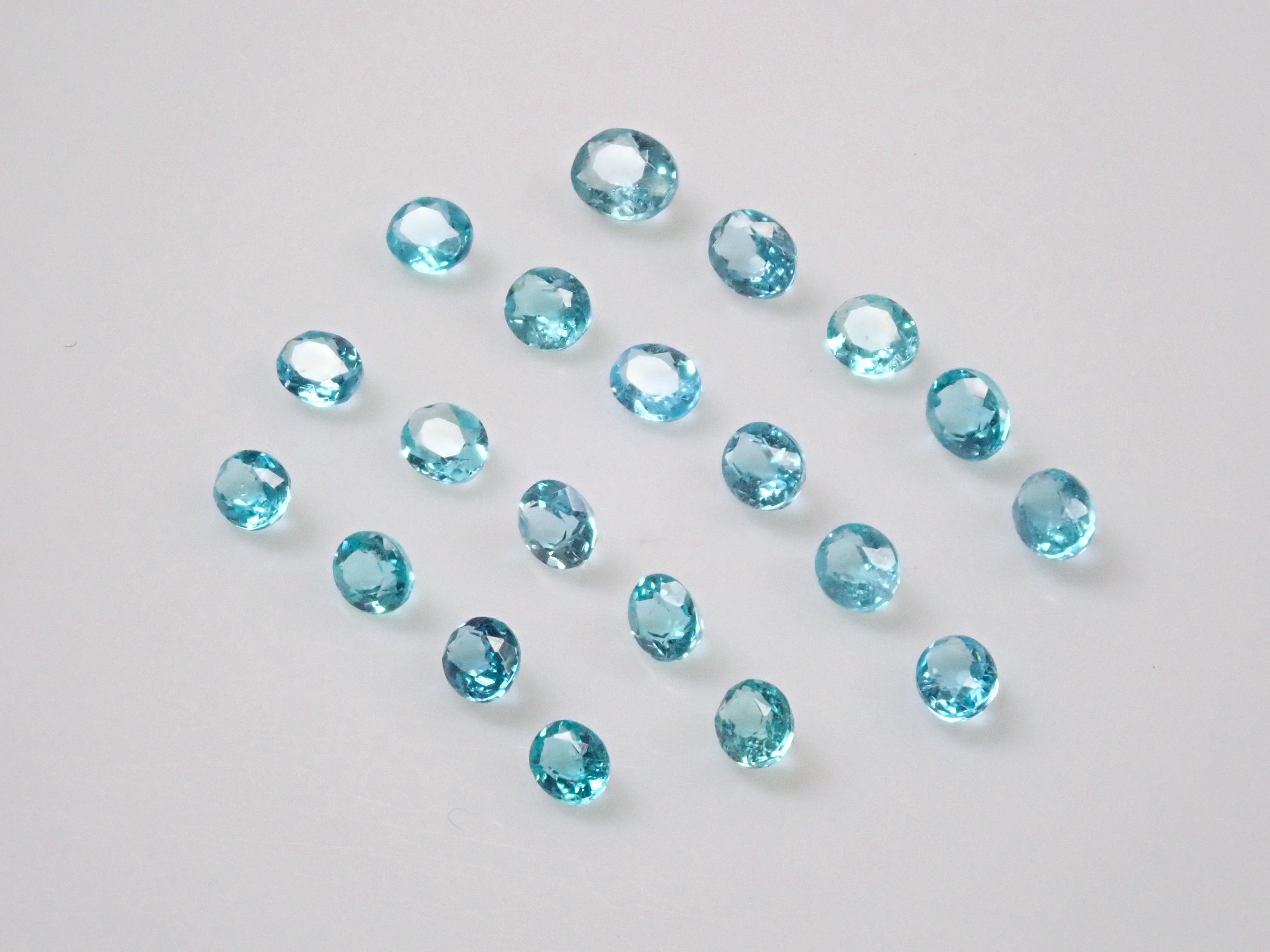 Limited to 20 stones: Brazilian Paraiba Tourmaline (Batalha mine) 1 loose stone (multiple purchase discounts available)