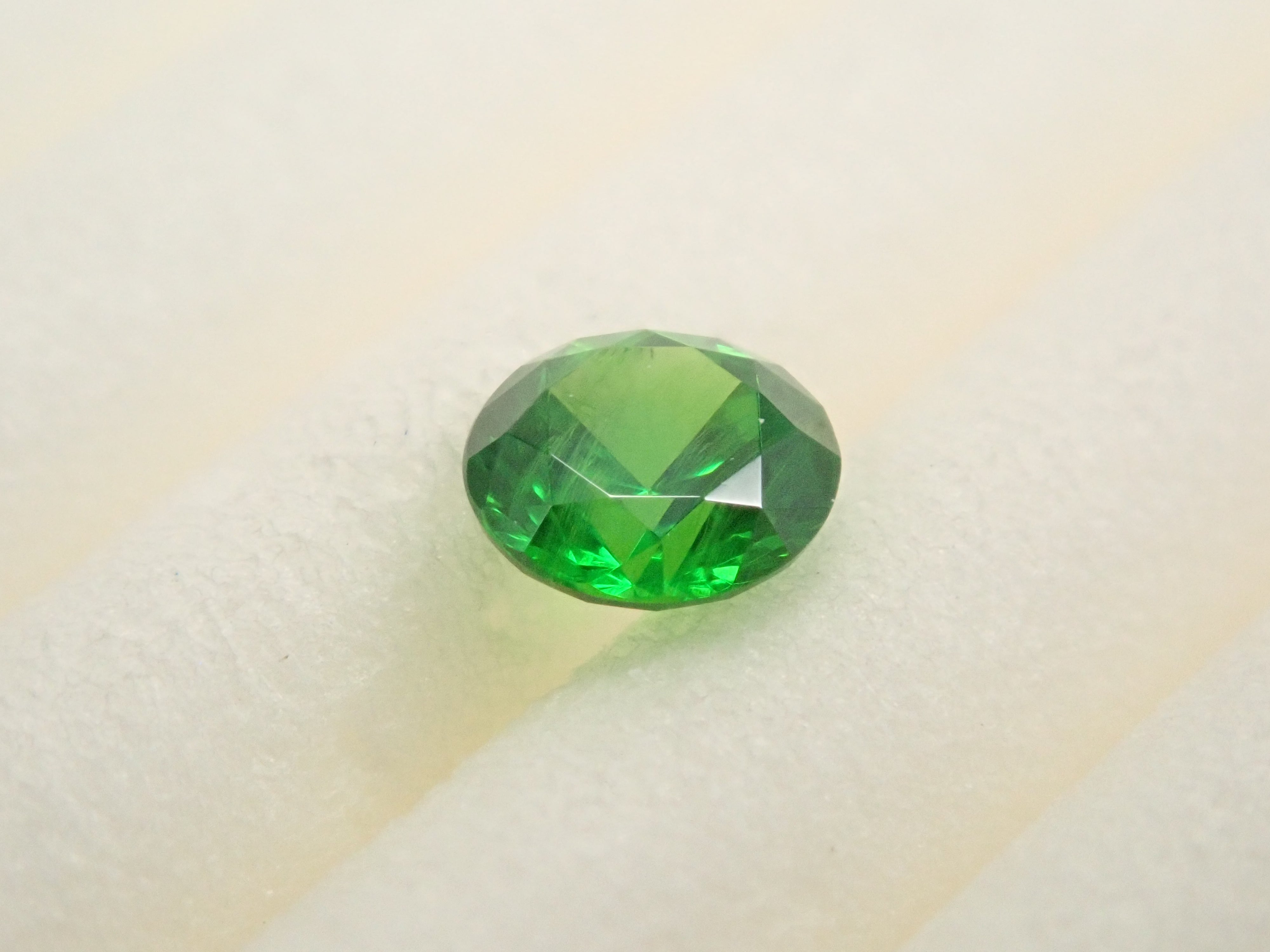 [12560849] Russian Demantoid Garnet (Horsetail) 0.162ct Loose Stone