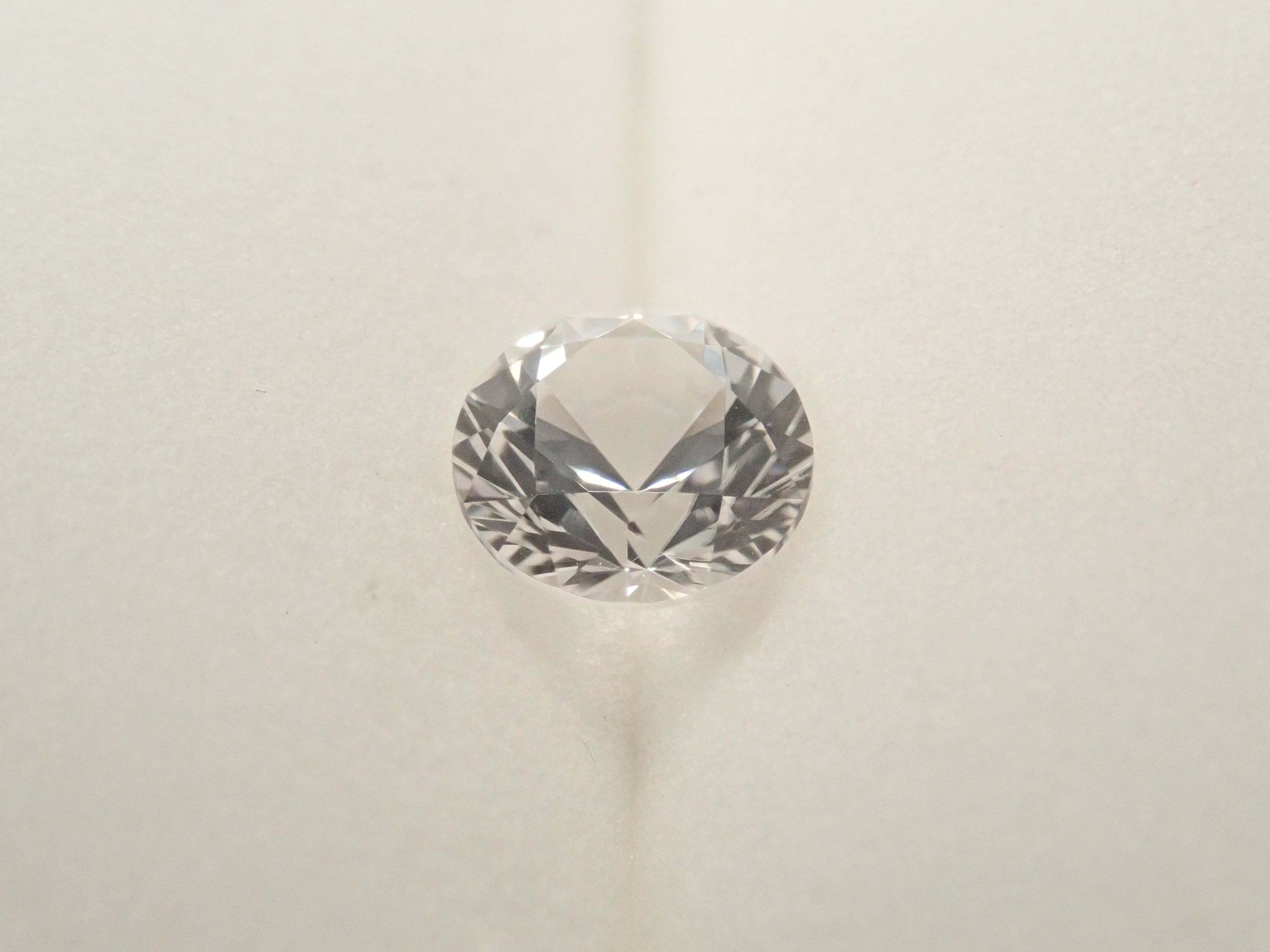 【11/19 22時販売】ロシア産フェナカイト 5.8mm/0.752ctルース