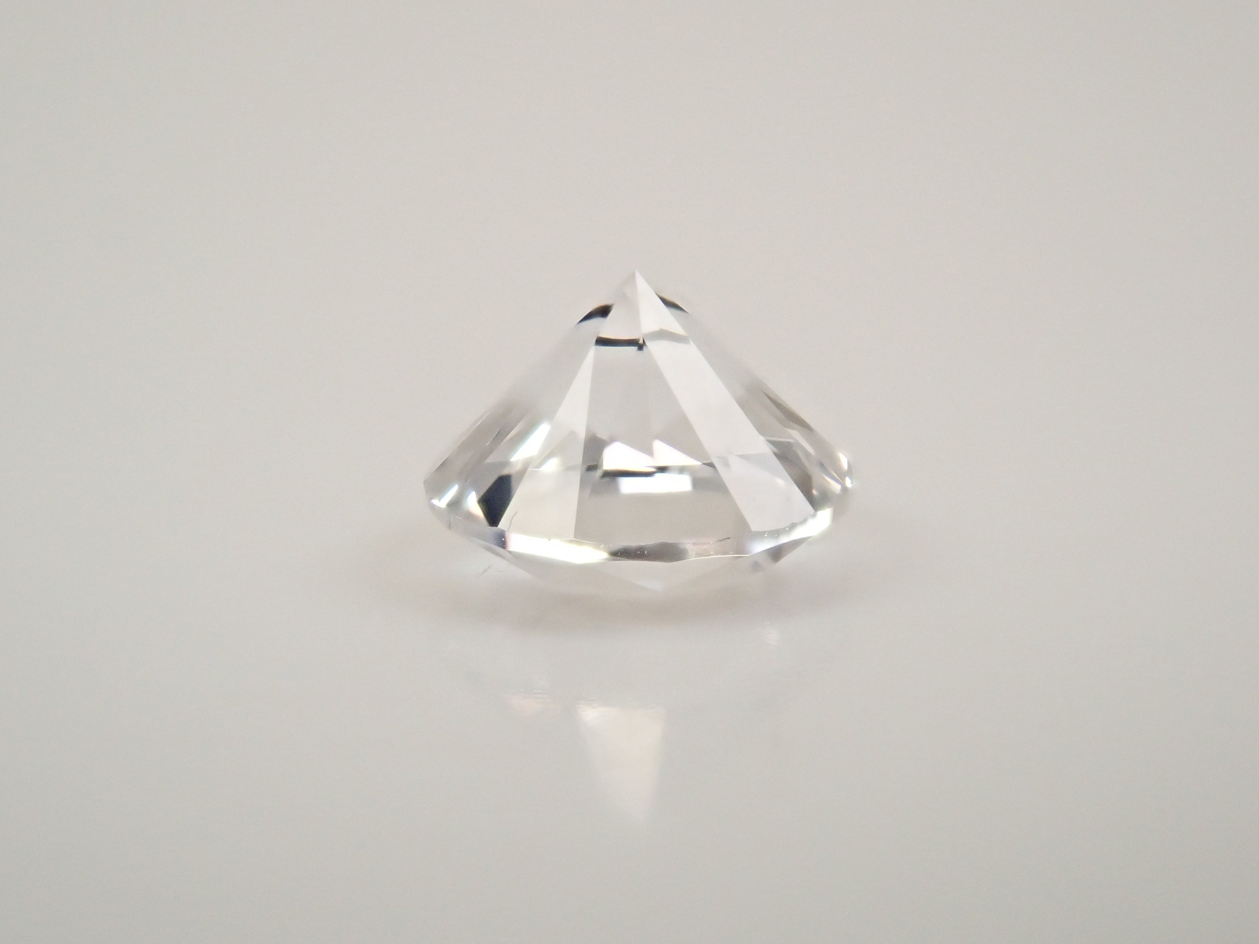 【11/19 22時販売】ロシア産フェナカイト 5.8mm/0.752ctルース