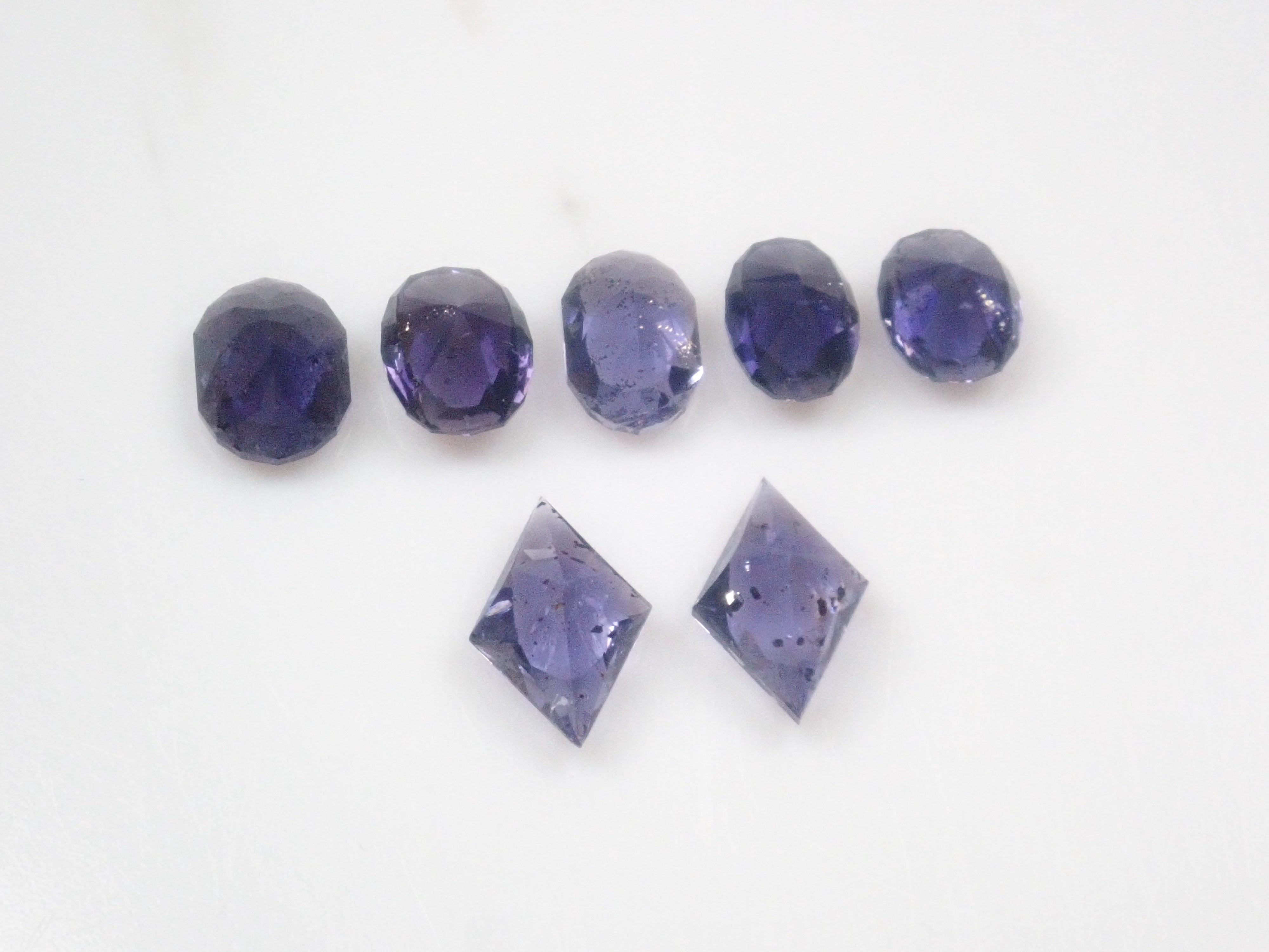 インド産アイオライトサンストーン1石ルース (サンジェ氏の