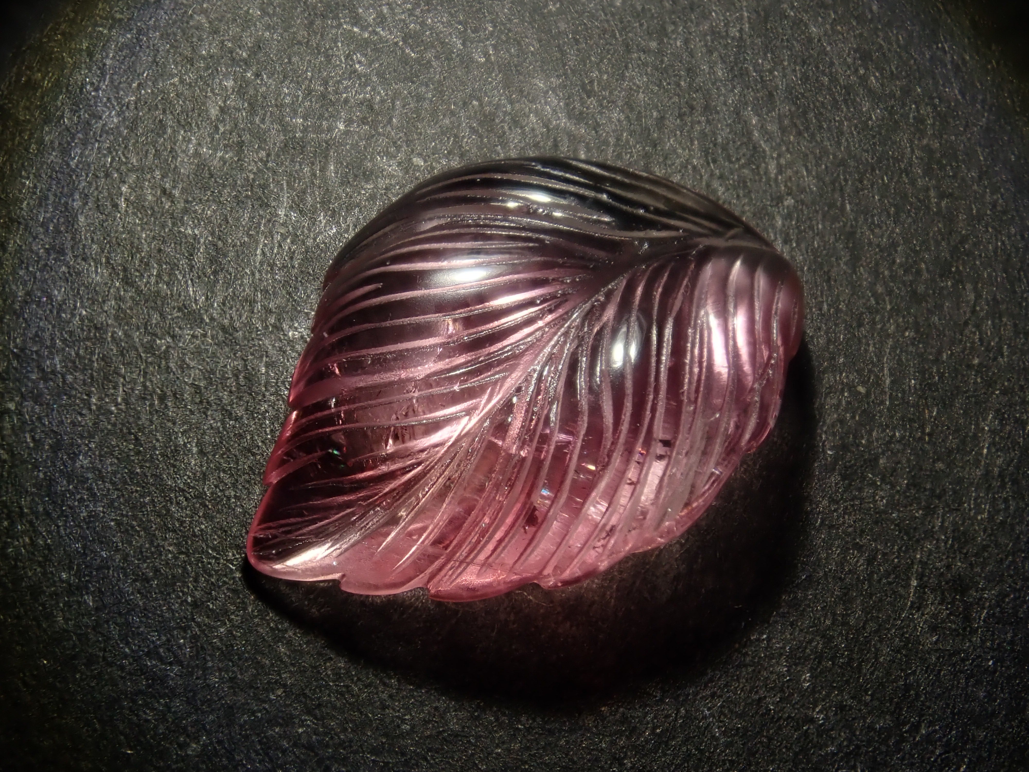 【11/8 22時販売】《限定4石》カービングガチャ（ピンクトルマリン,平均3.4ct） 1石ルース《複数購入割引有》