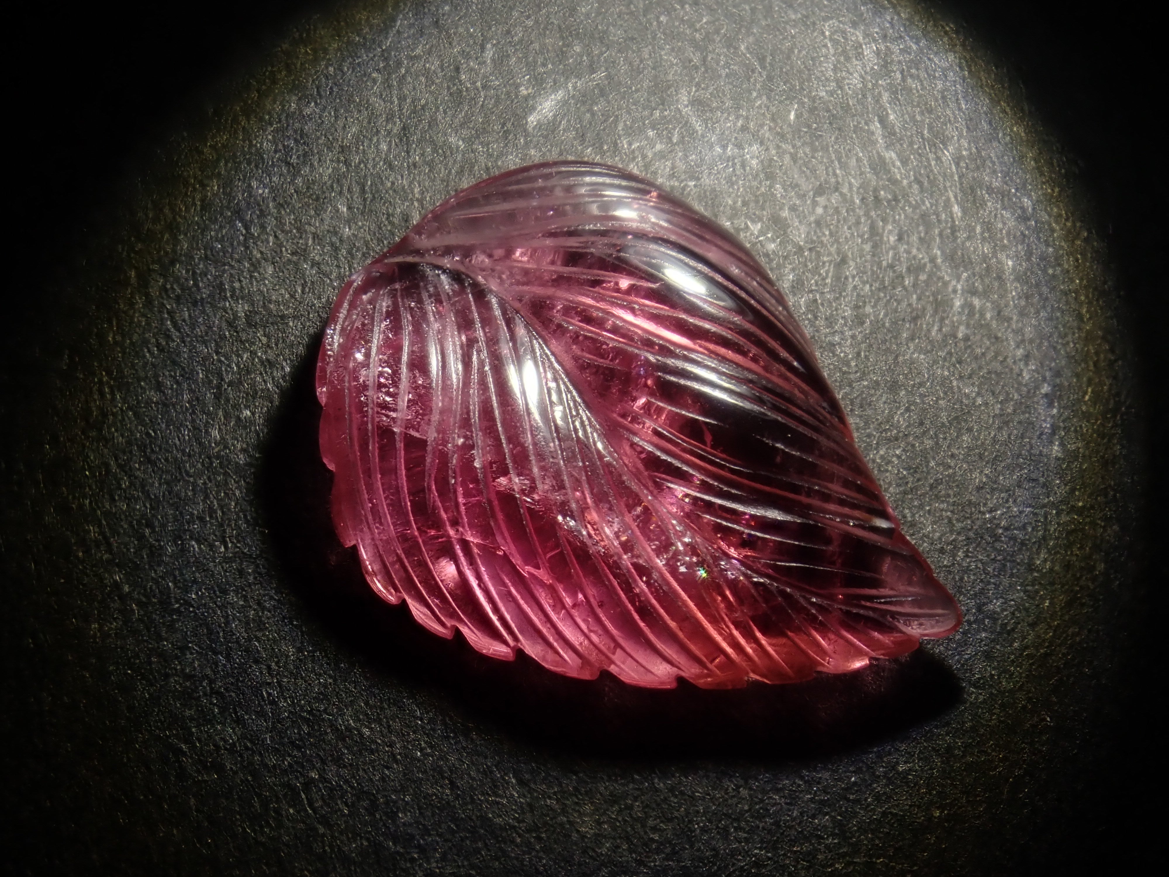 【11/8 22時販売】《限定4石》カービングガチャ（ピンクトルマリン,平均3.4ct） 1石ルース《複数購入割引有》