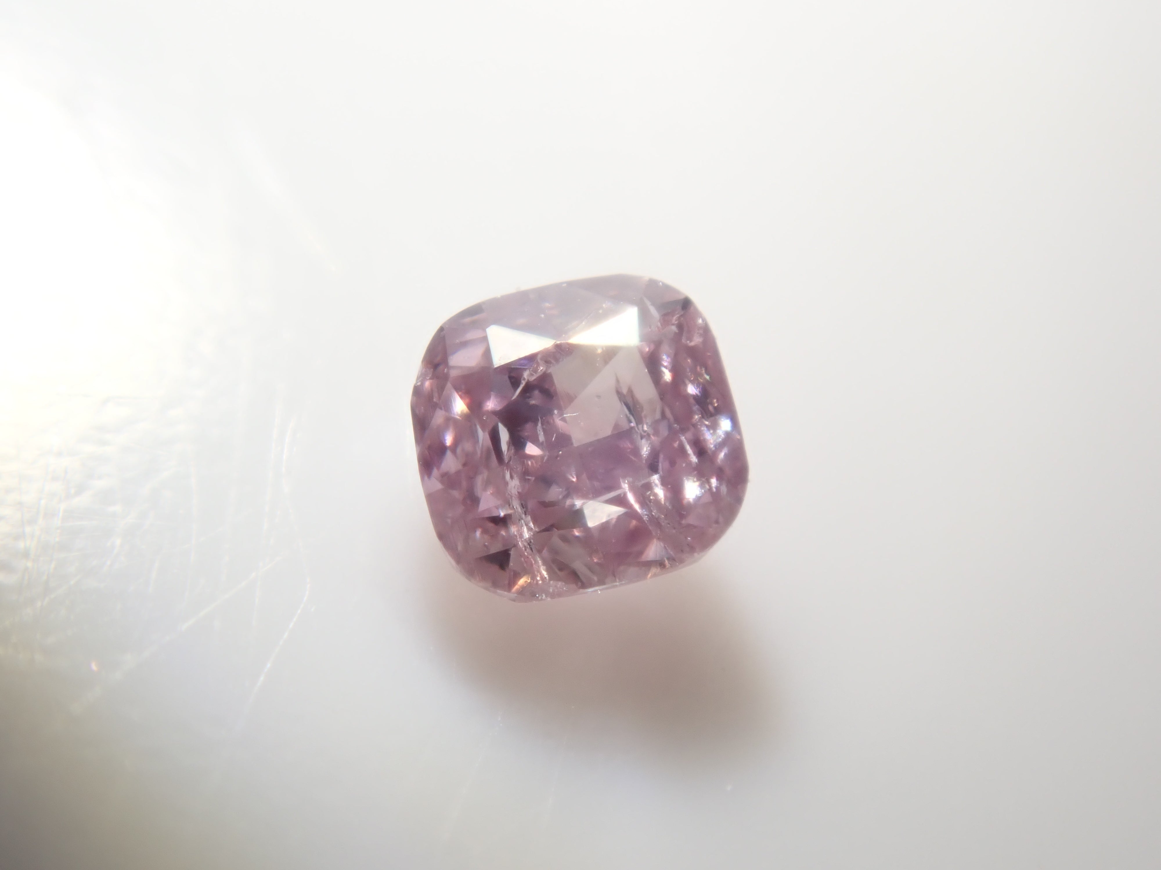 【11/9 22時販売】ピンクダイヤガチャ💎（FANCY INTENSE/0.063ct 中宝ソ付き通常98,000円やFANCY PURPLISH PINK 1.7mm/0.021ctを2石含む）《複数購入割引有》