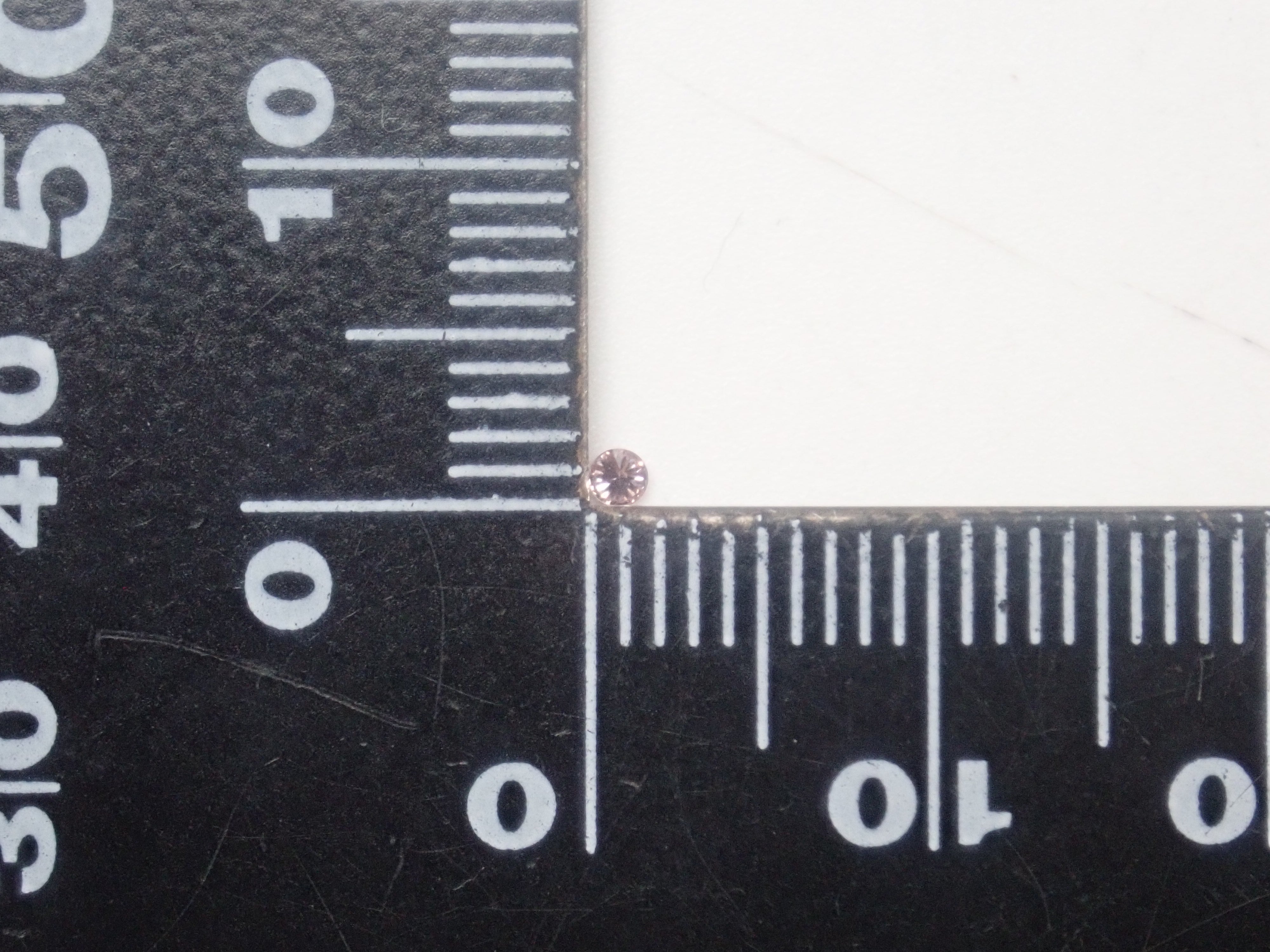 【11/9 22時販売】ピンクダイヤガチャ💎（FANCY INTENSE/0.063ct 中宝ソ付き通常98,000円やFANCY PURPLISH PINK 1.7mm/0.021ctを2石含む）《複数購入割引有》