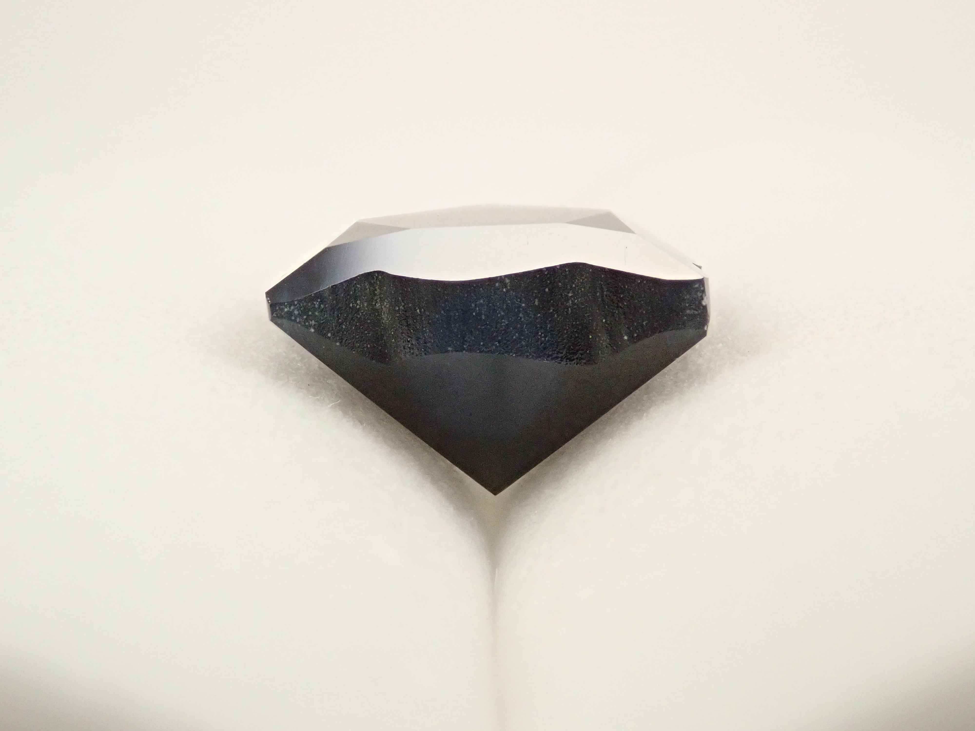 【猫カット】タイ産サファイア 5.255ctルース