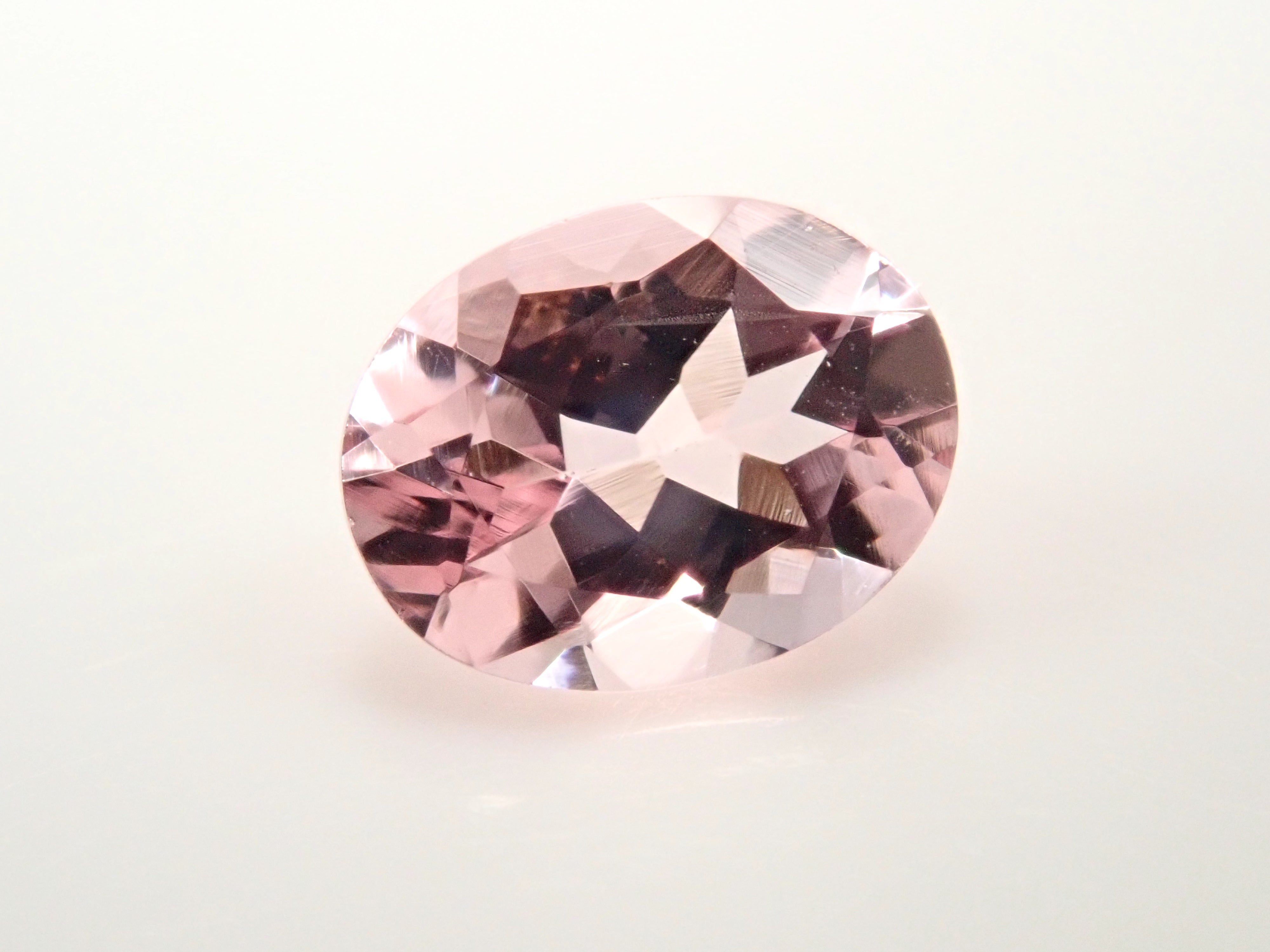 ナイジェリア産モルガナイト 0.354ctルース