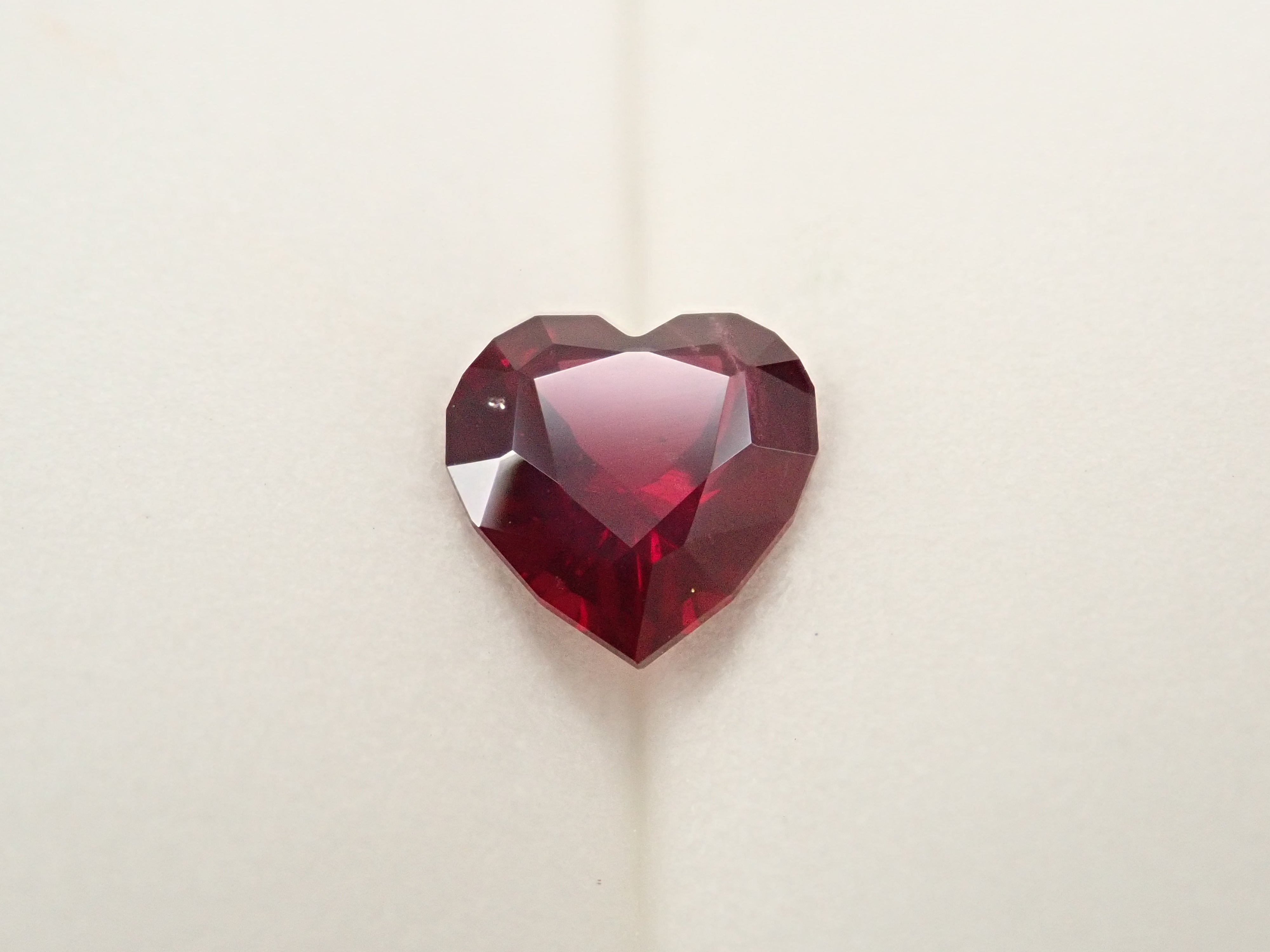 【11/20 22時販売】タンザニア産アルマンディンガーネット 1.564ctルース