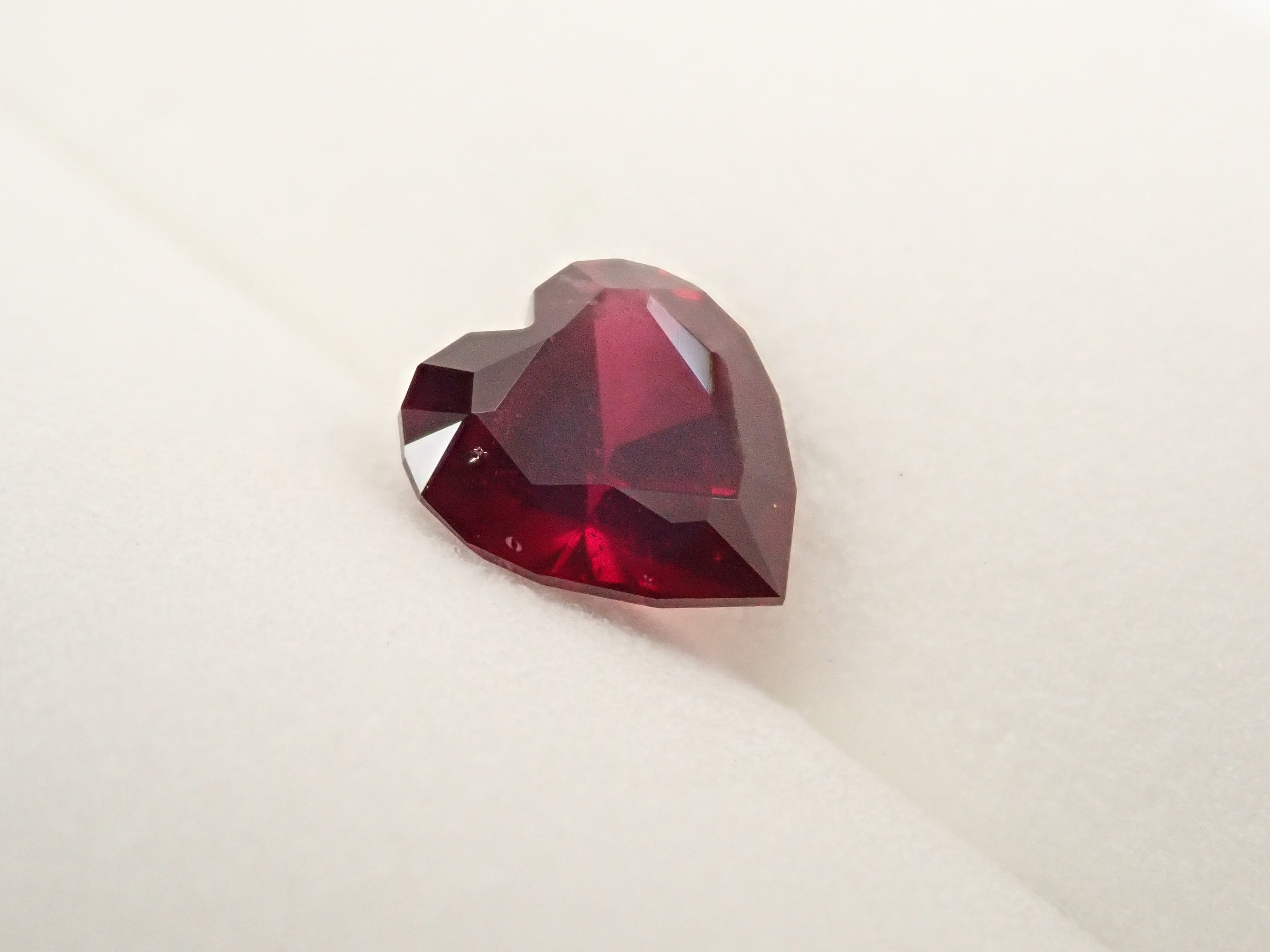 【11/20 22時販売】タンザニア産アルマンディンガーネット 1.564ctルース