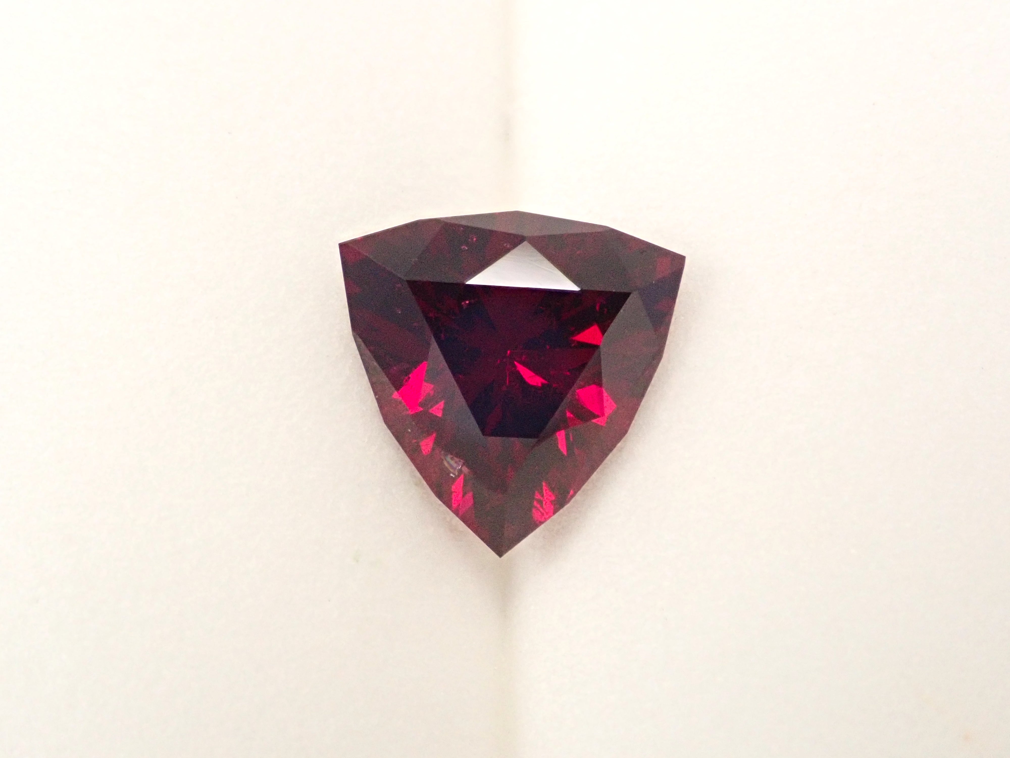 【11/20 22時販売】タンザニア産ロードライトガーネット 3.486ctルース