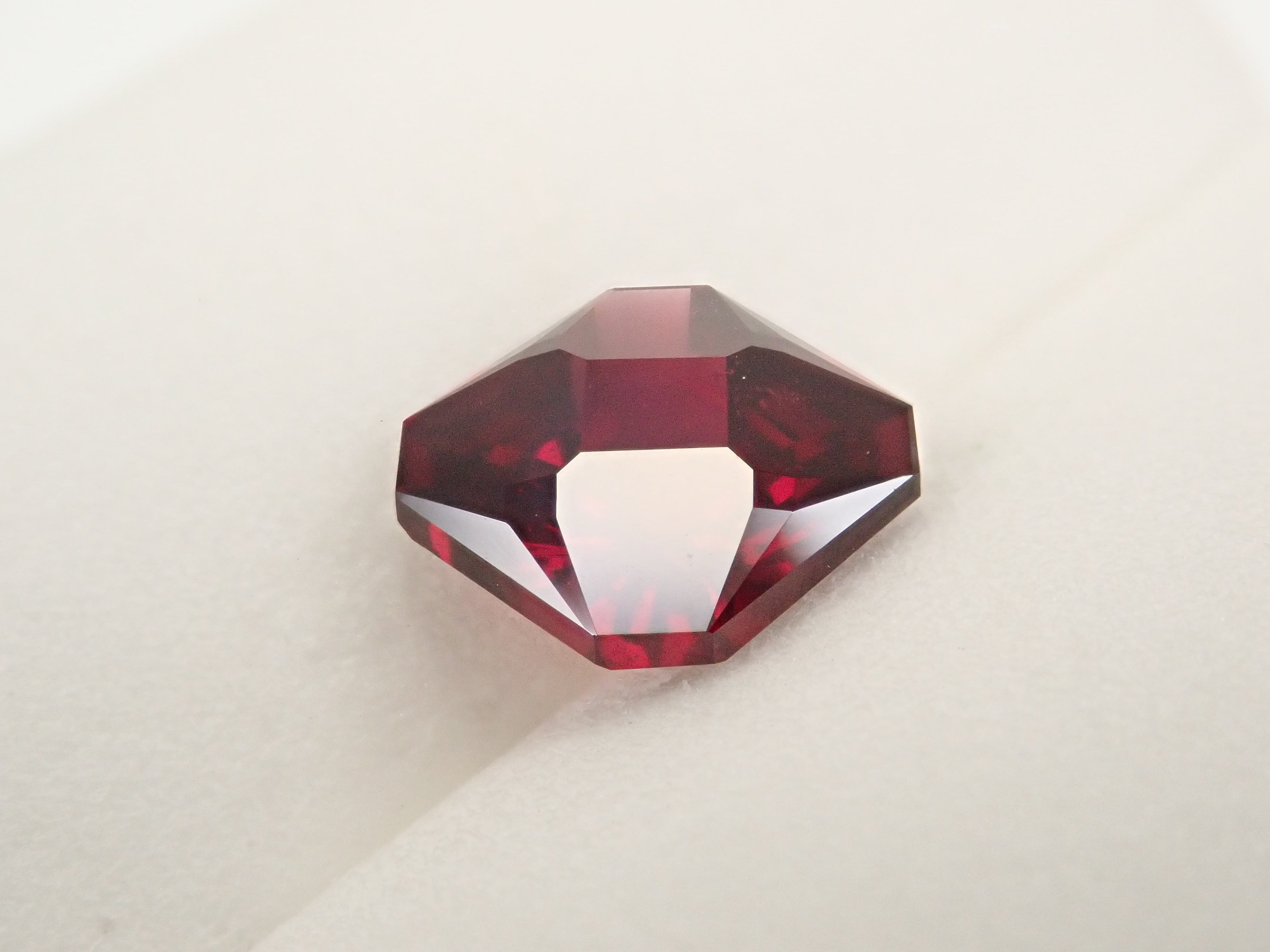 [12560344] Almandine Garnet 3.073ct Loose Stone