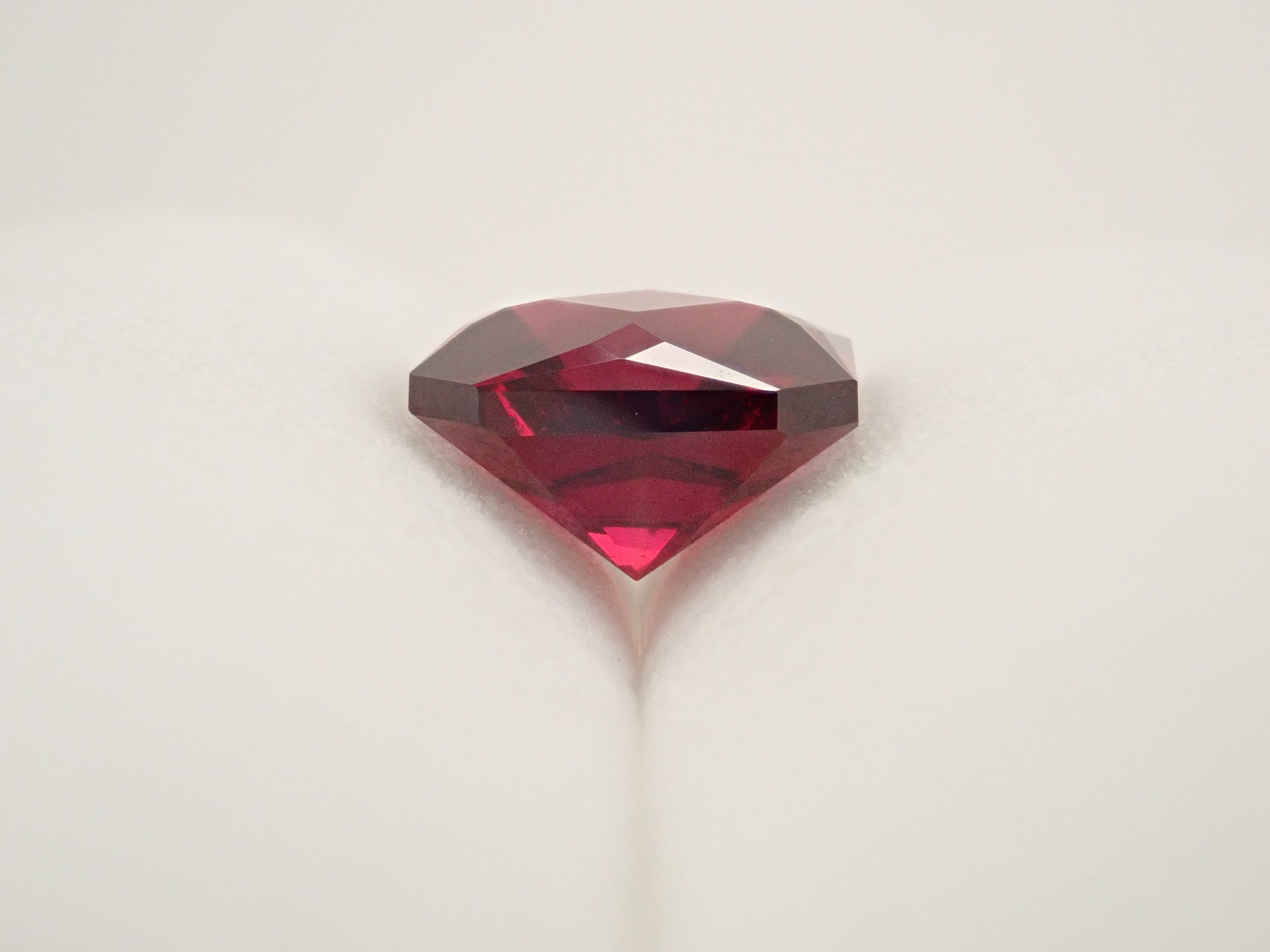 [12560344] Almandine Garnet 3.073ct Loose Stone