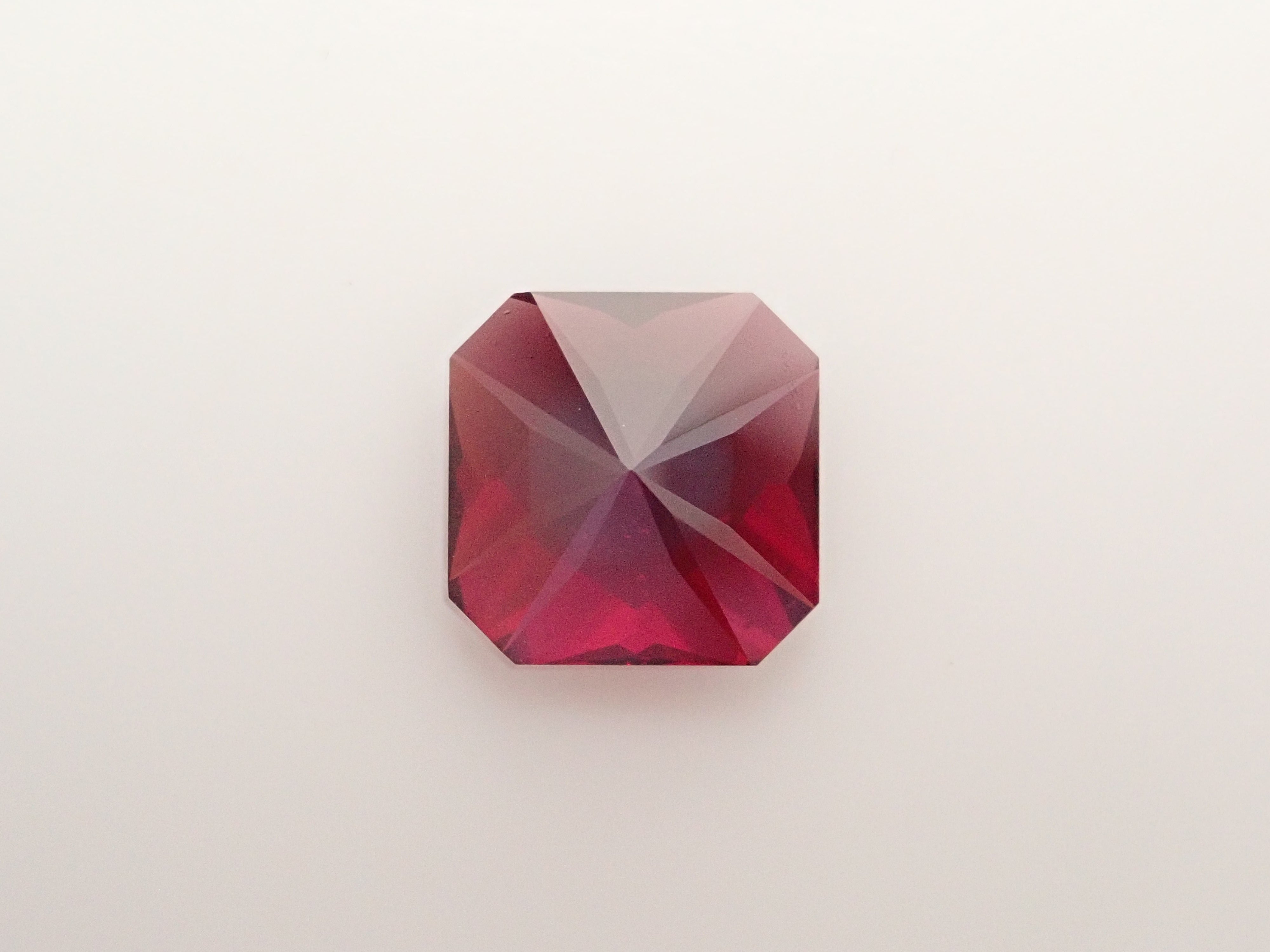 [12560344] Almandine Garnet 3.073ct Loose Stone