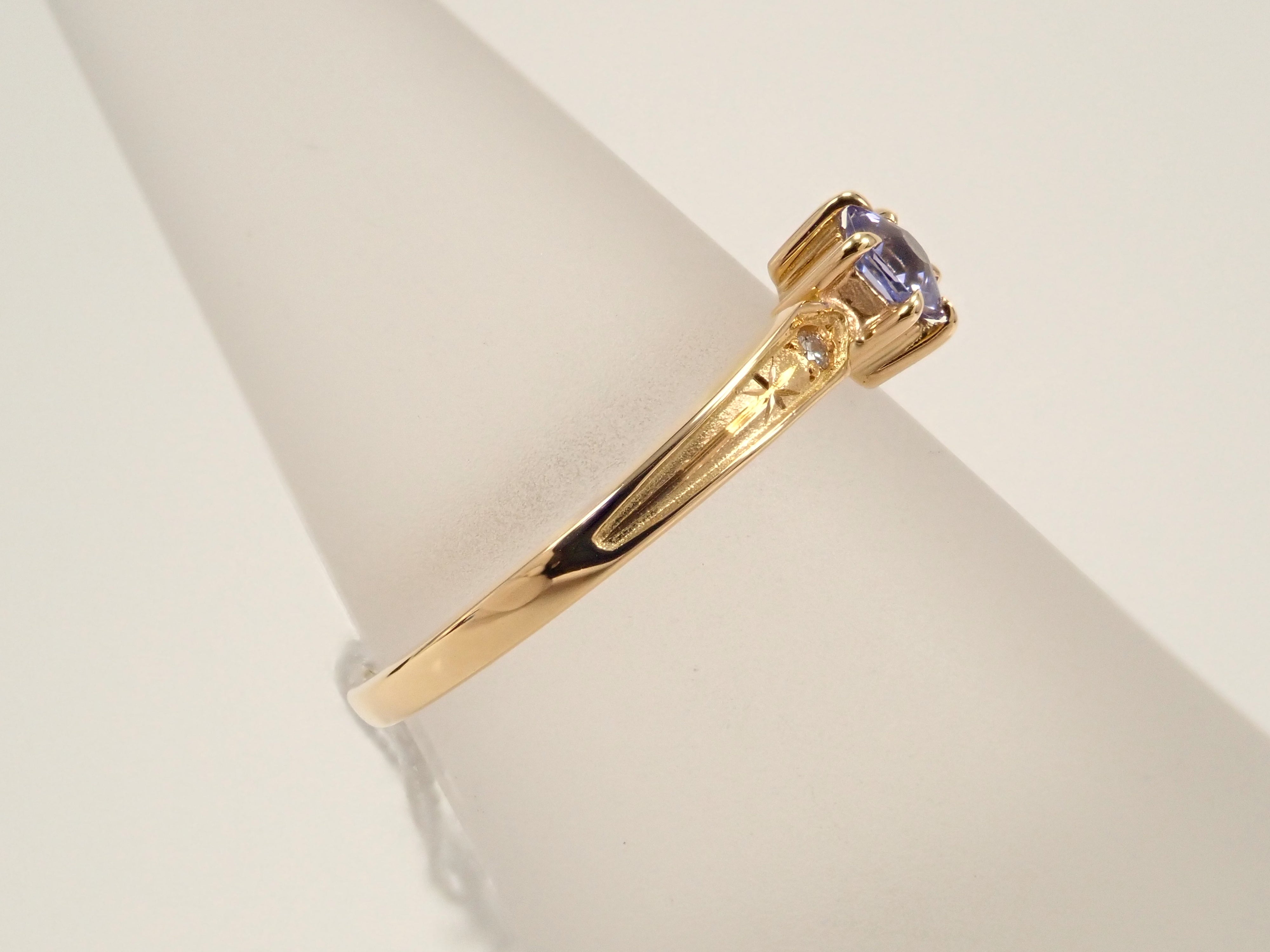 【抽選販売110901】K18YG ラベンダータンザナイト 3.5mm/0.211ct・ダイヤモンド リング