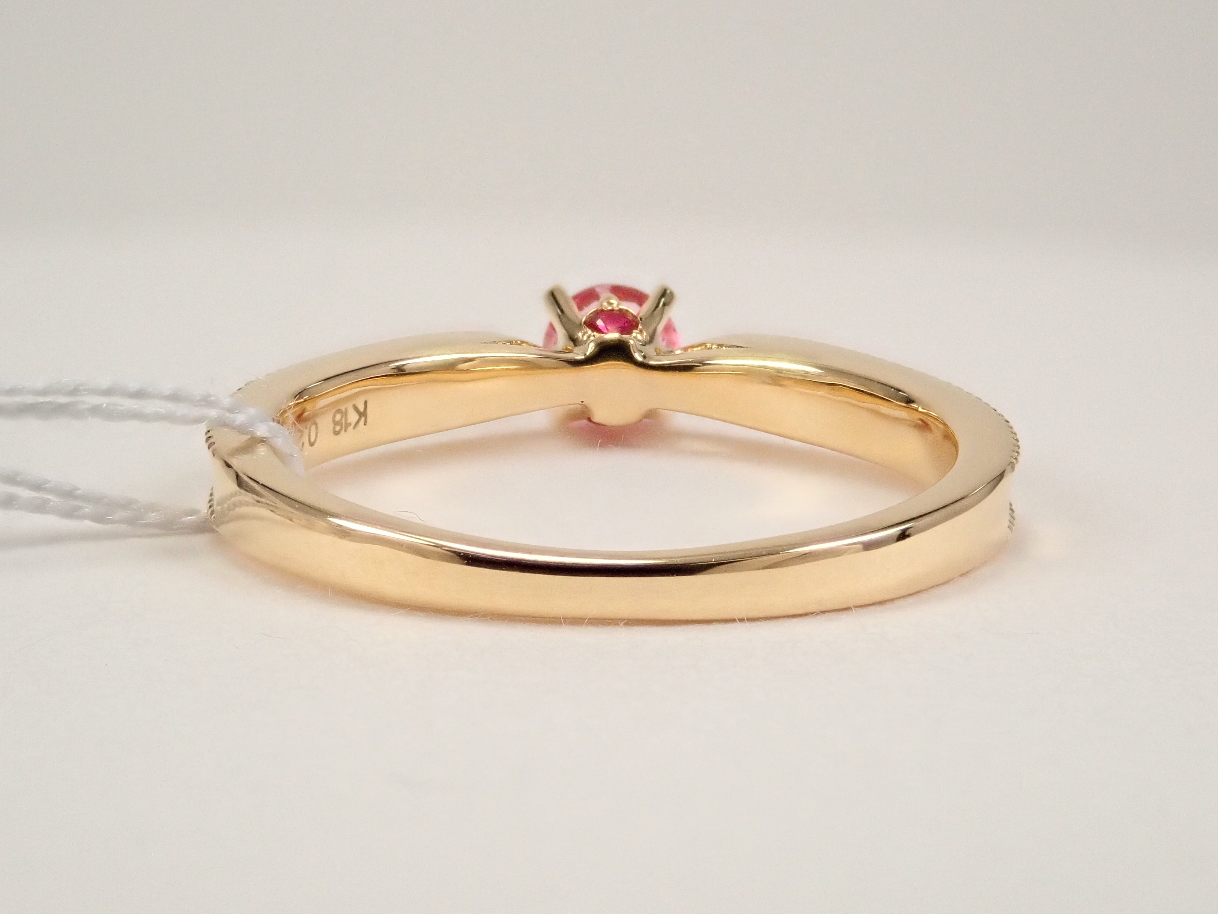 【抽選販売110903】K18YG ミャンマー産ピンクスピネル 3.9mm/0.276ct ・ホットピンクスピネルリング