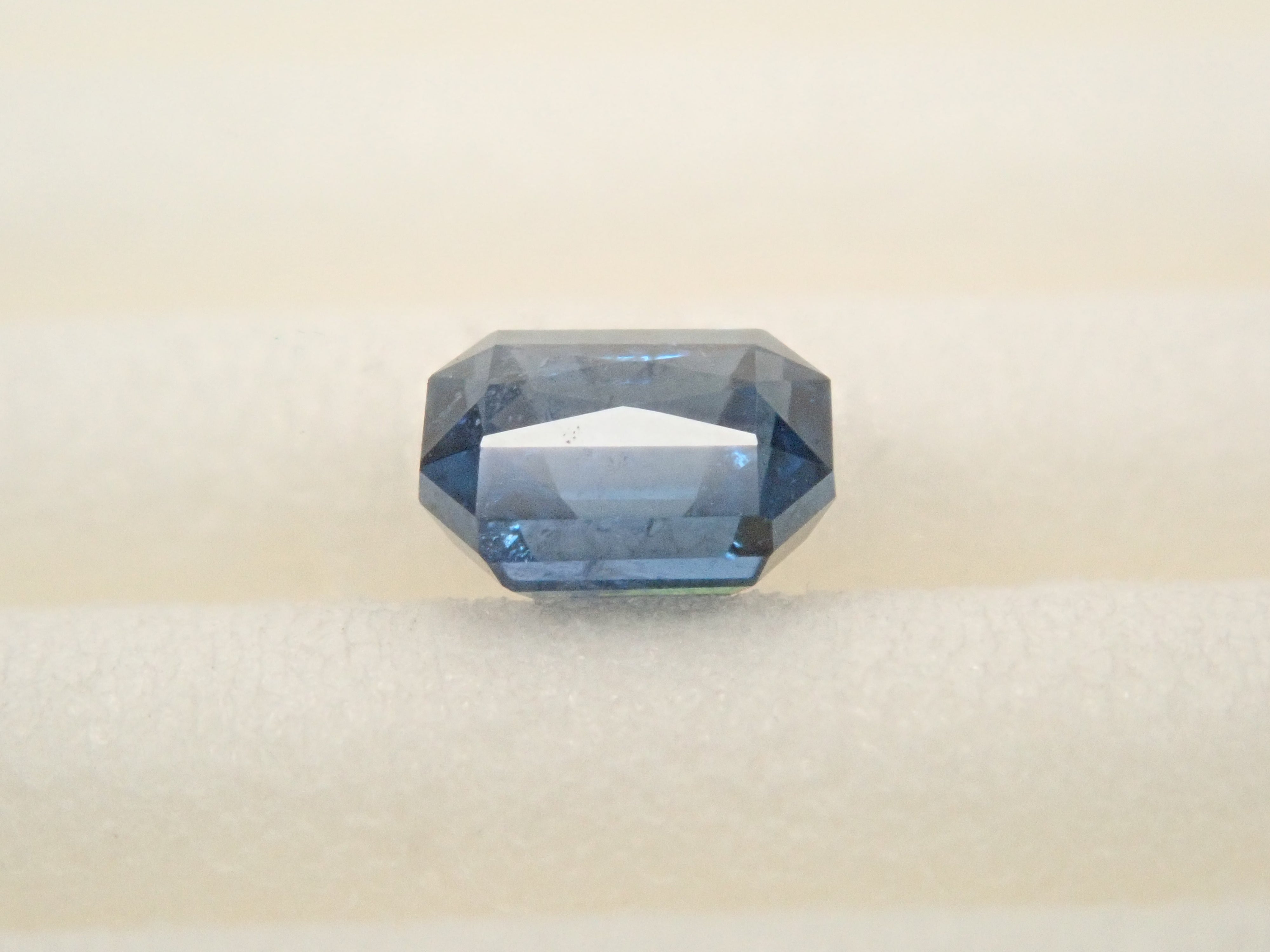 ナイジェリア産コバルトガーナイト 0.299ctルース 鑑別書