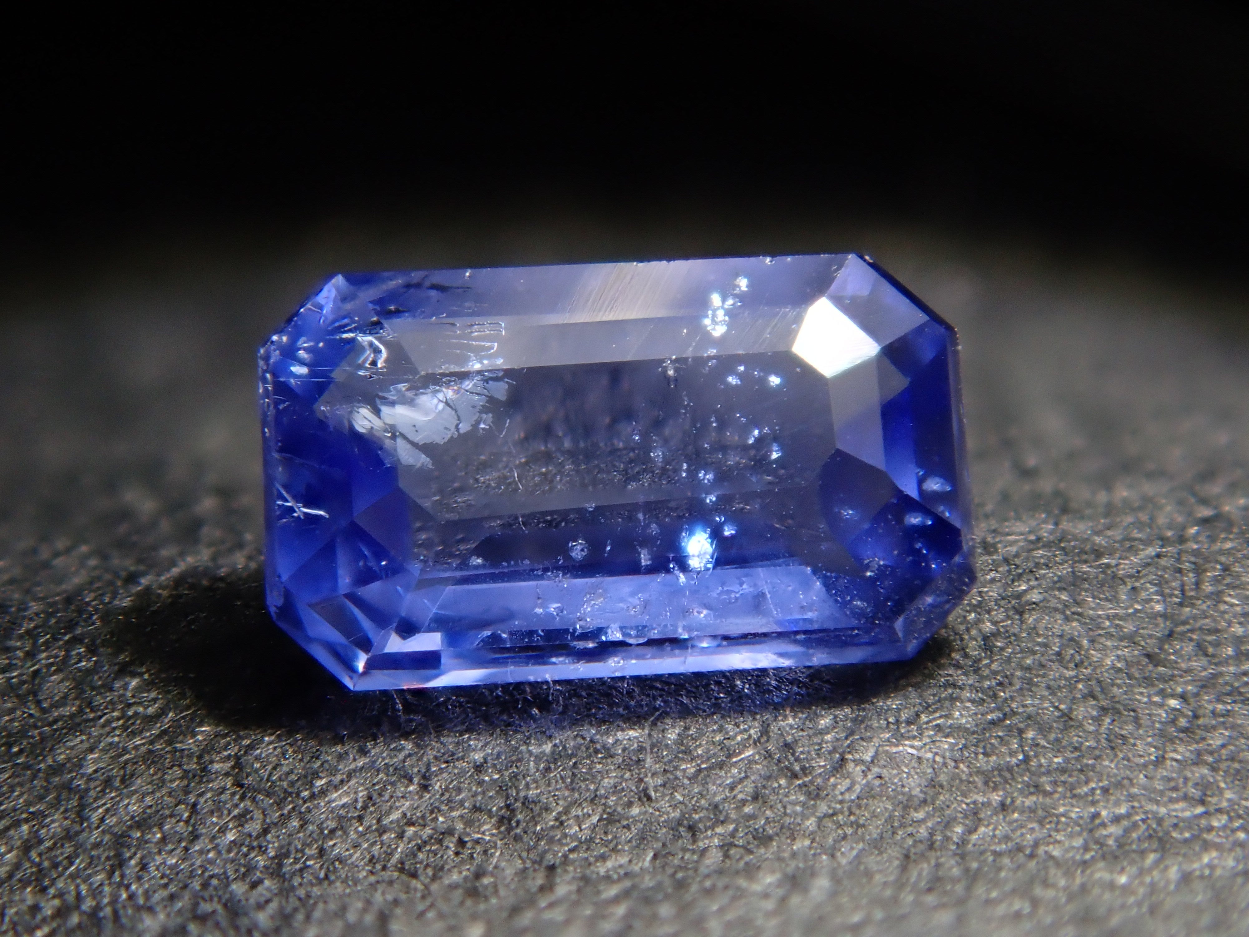 【11/22 22時販売】アフガニスタン産ハックマナイト 0.177ctルース