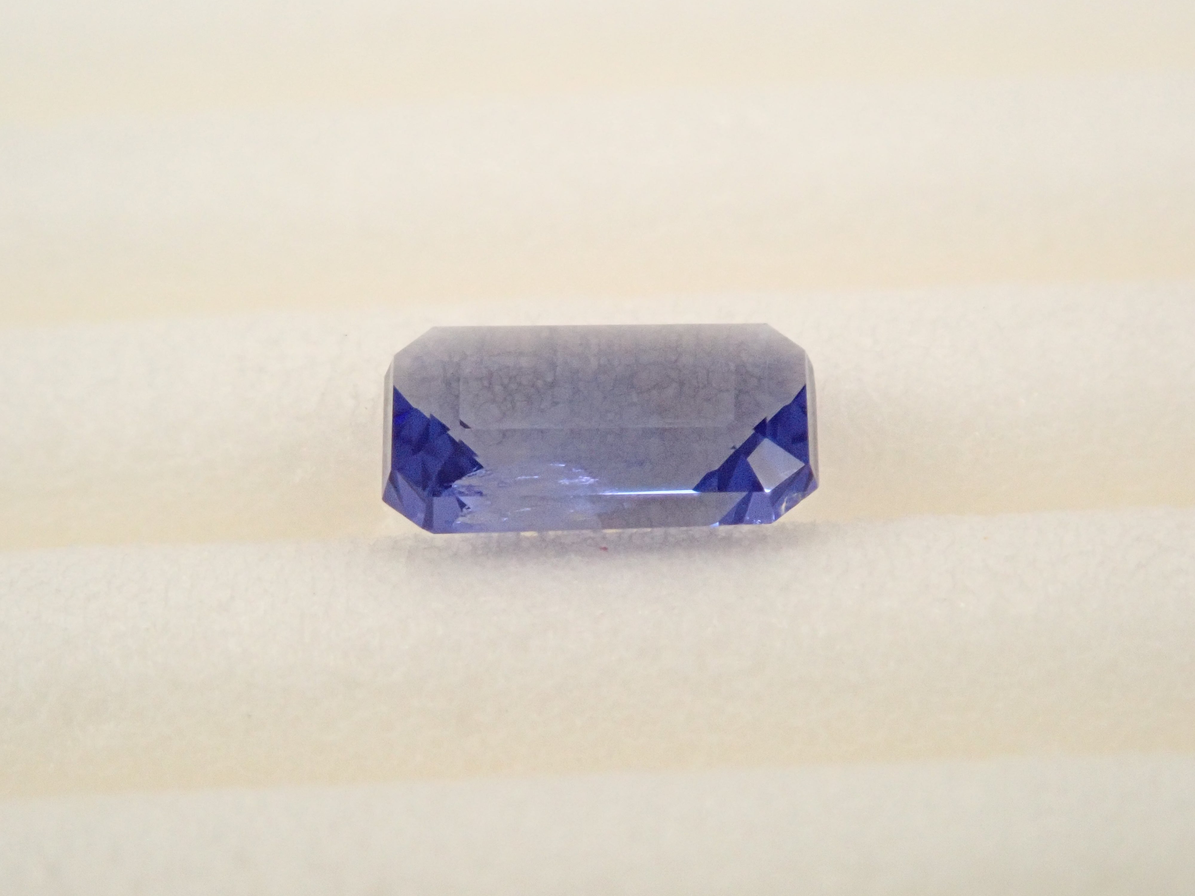 【11/22 22時販売】アフガニスタン産ハックマナイト 0.246ctルース