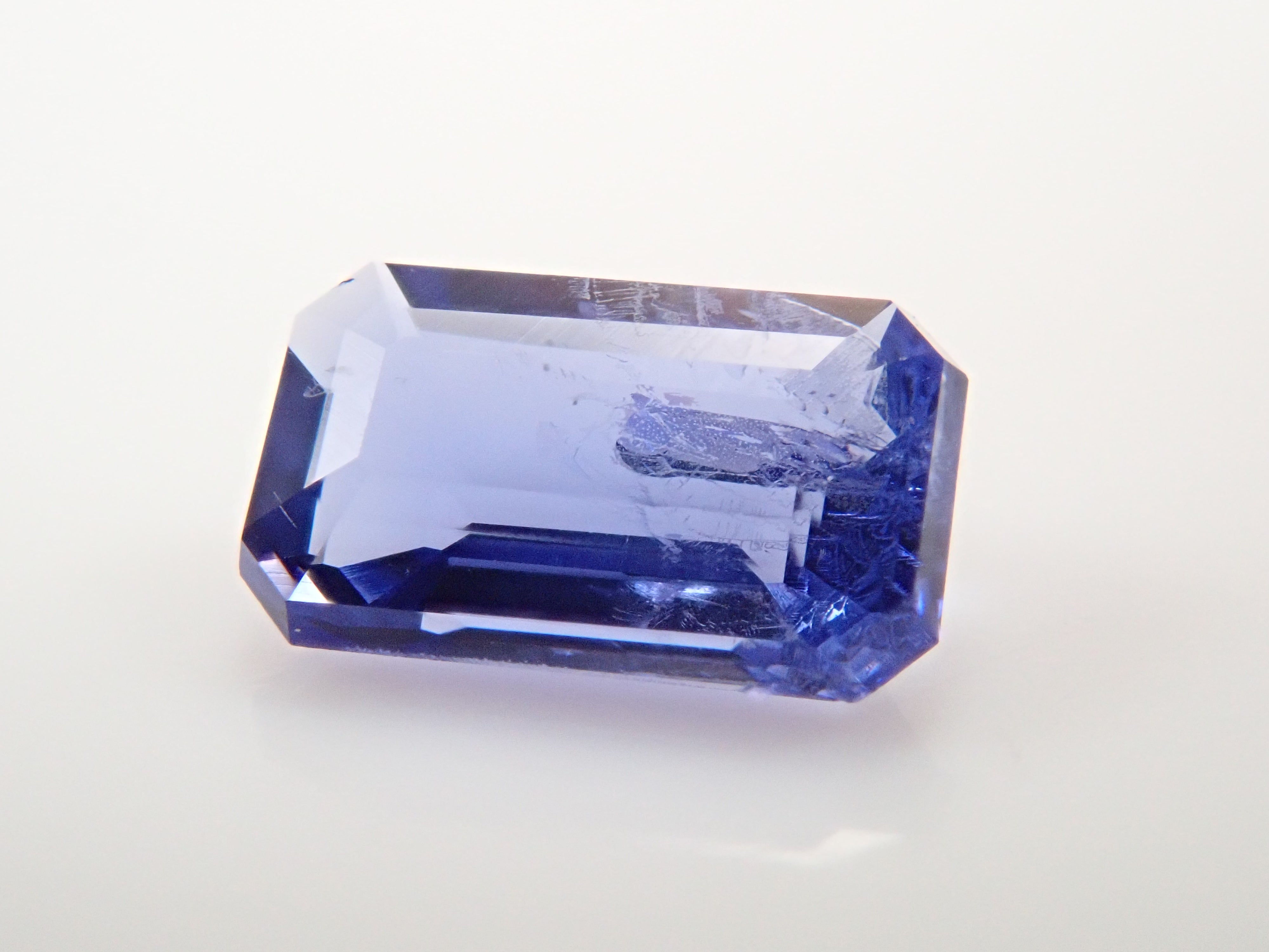 【11/22 22時販売】アフガニスタン産ハックマナイト 0.246ctルース