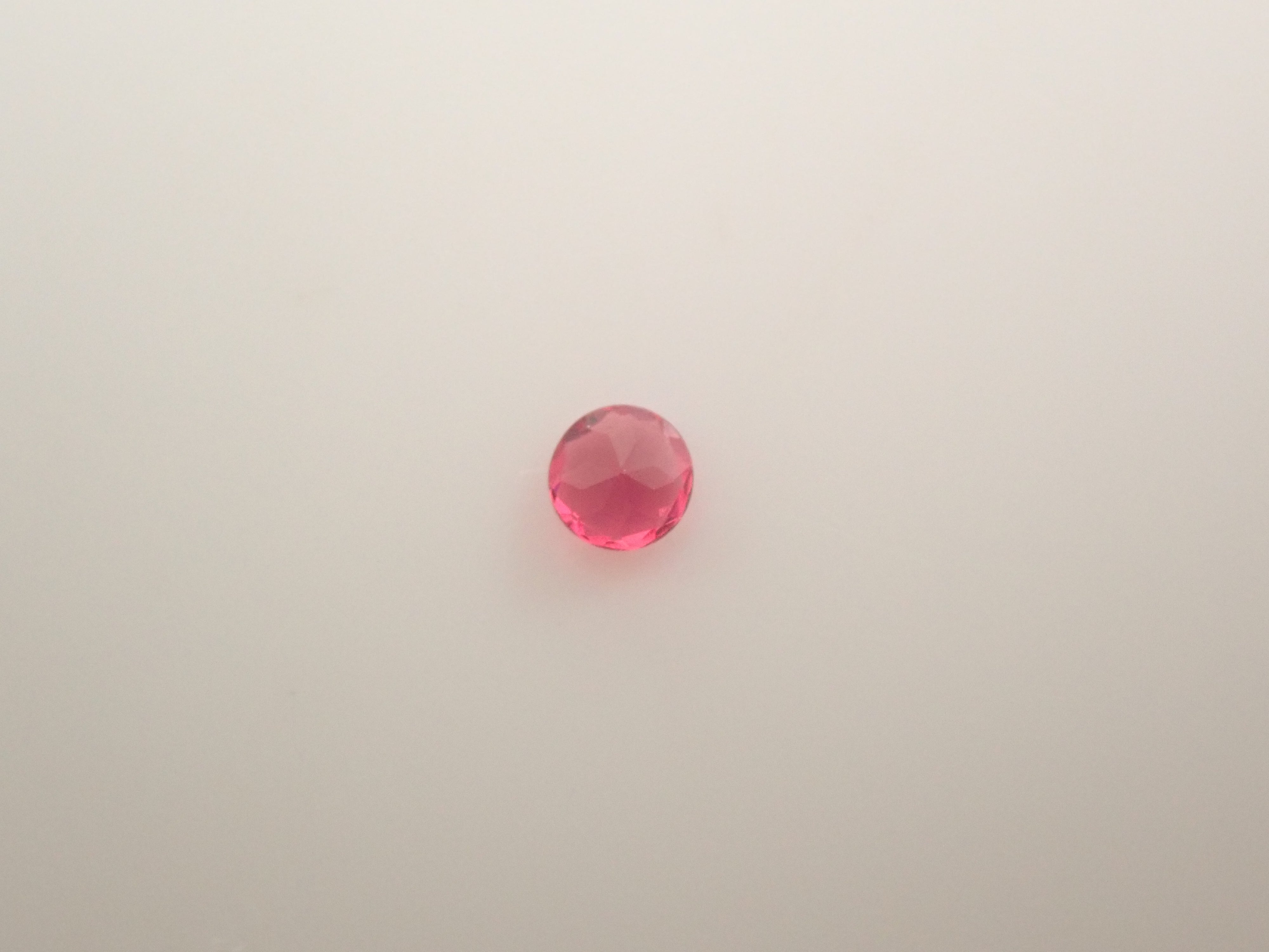 [12561025] American Red Beryl 0.032ct Loose Stone