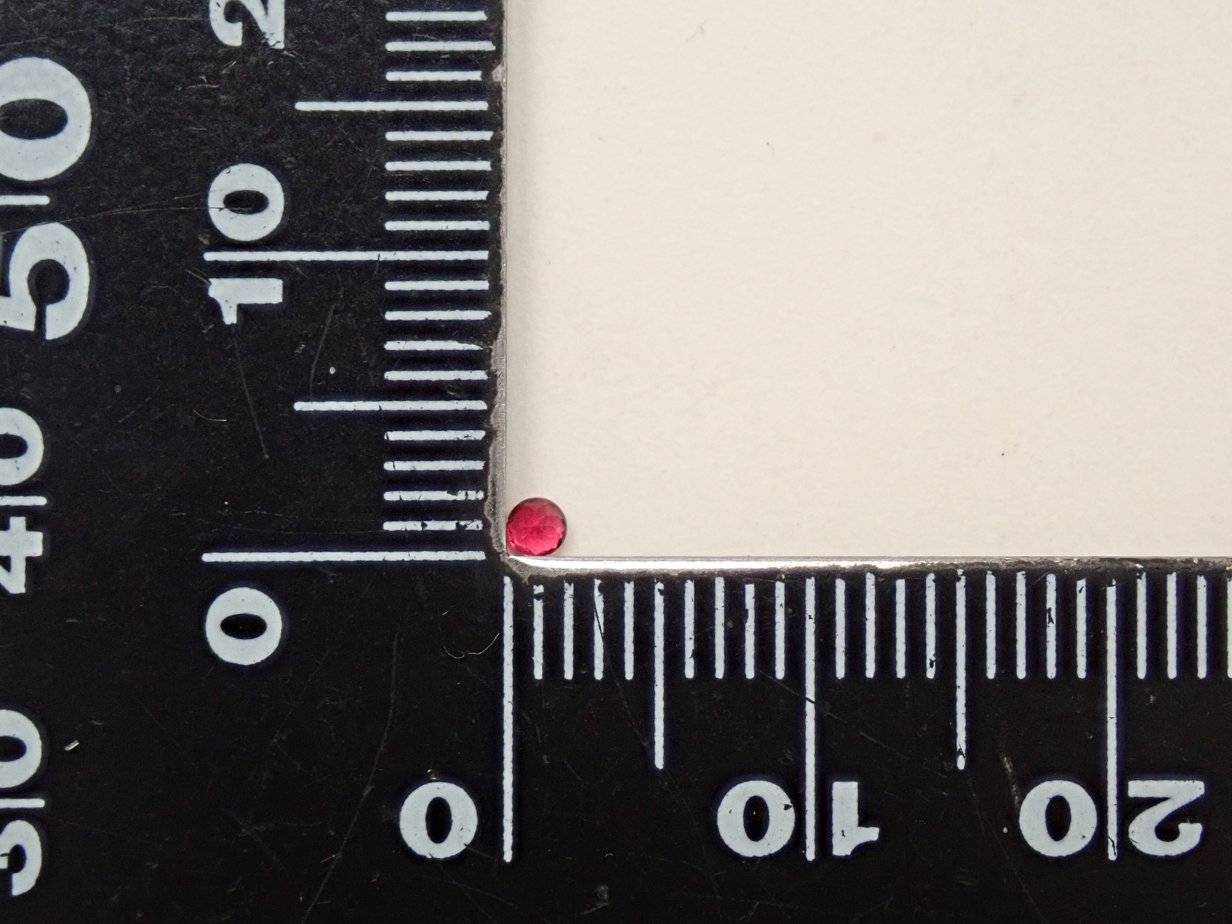 [12561025] American Red Beryl 0.032ct Loose Stone