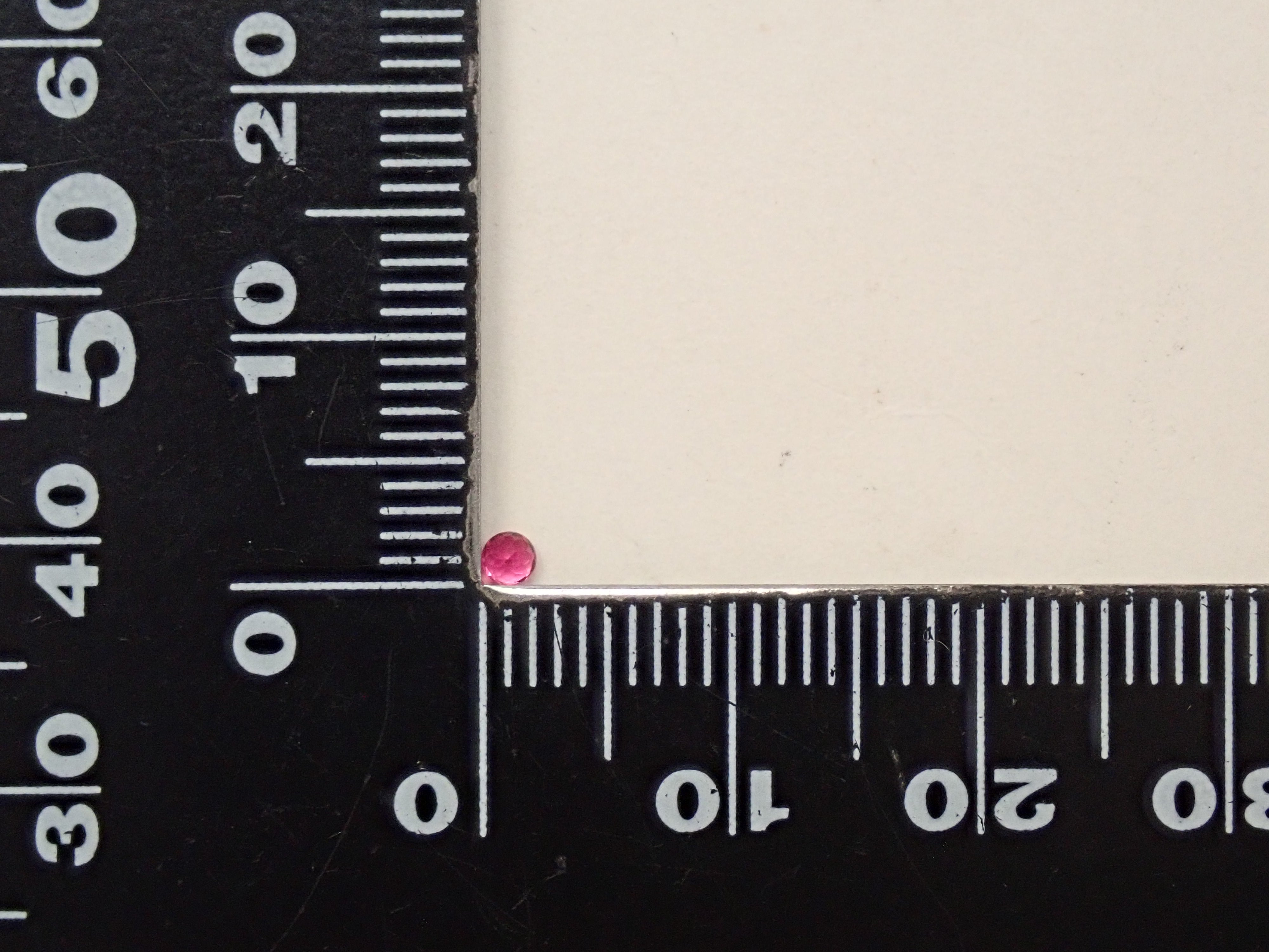 [12561027] American Red Beryl 0.049ct Loose Stone