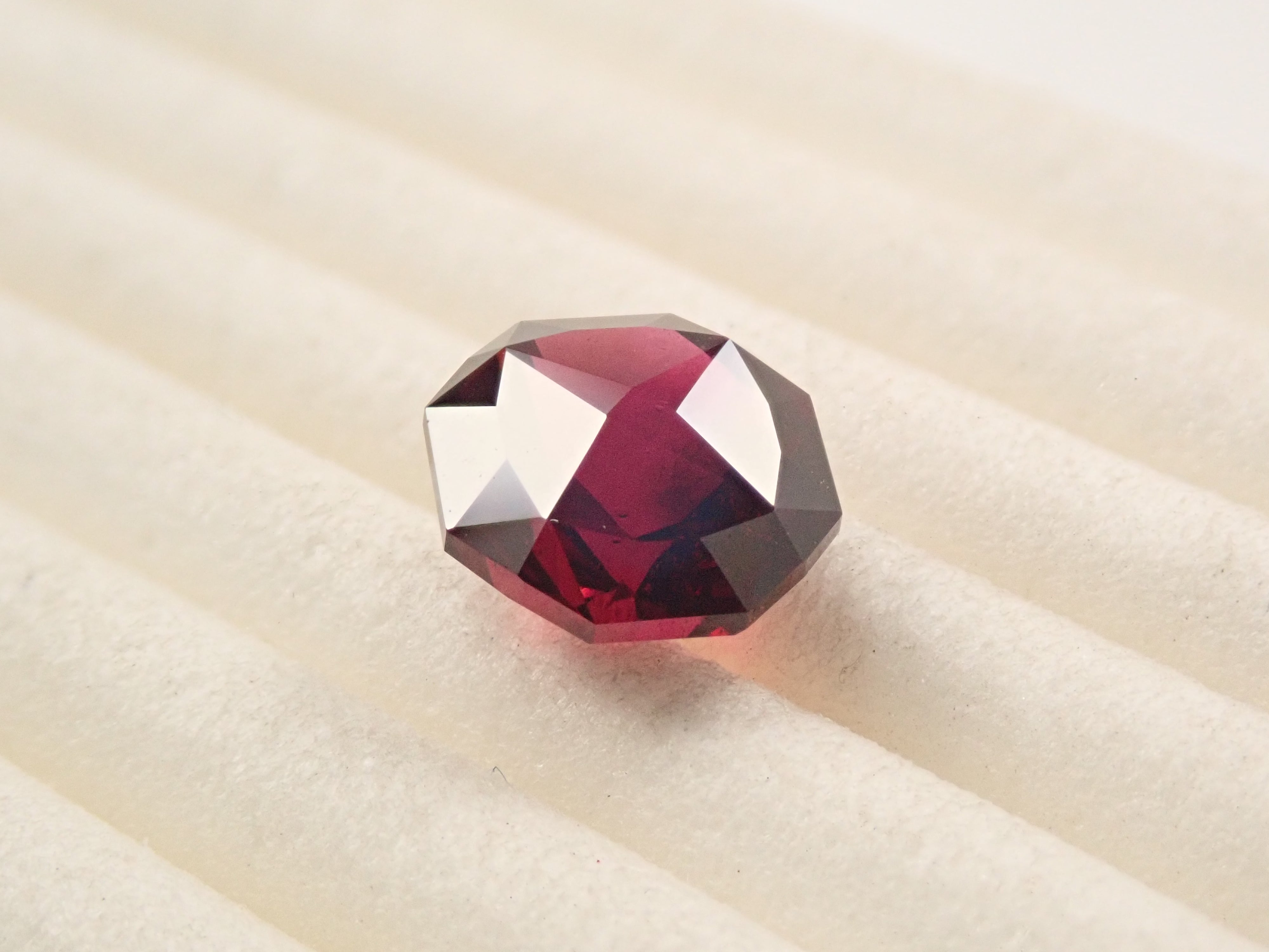 [12560335] 坦尚尼亞鐵鋁榴石 2.169克拉 裸石