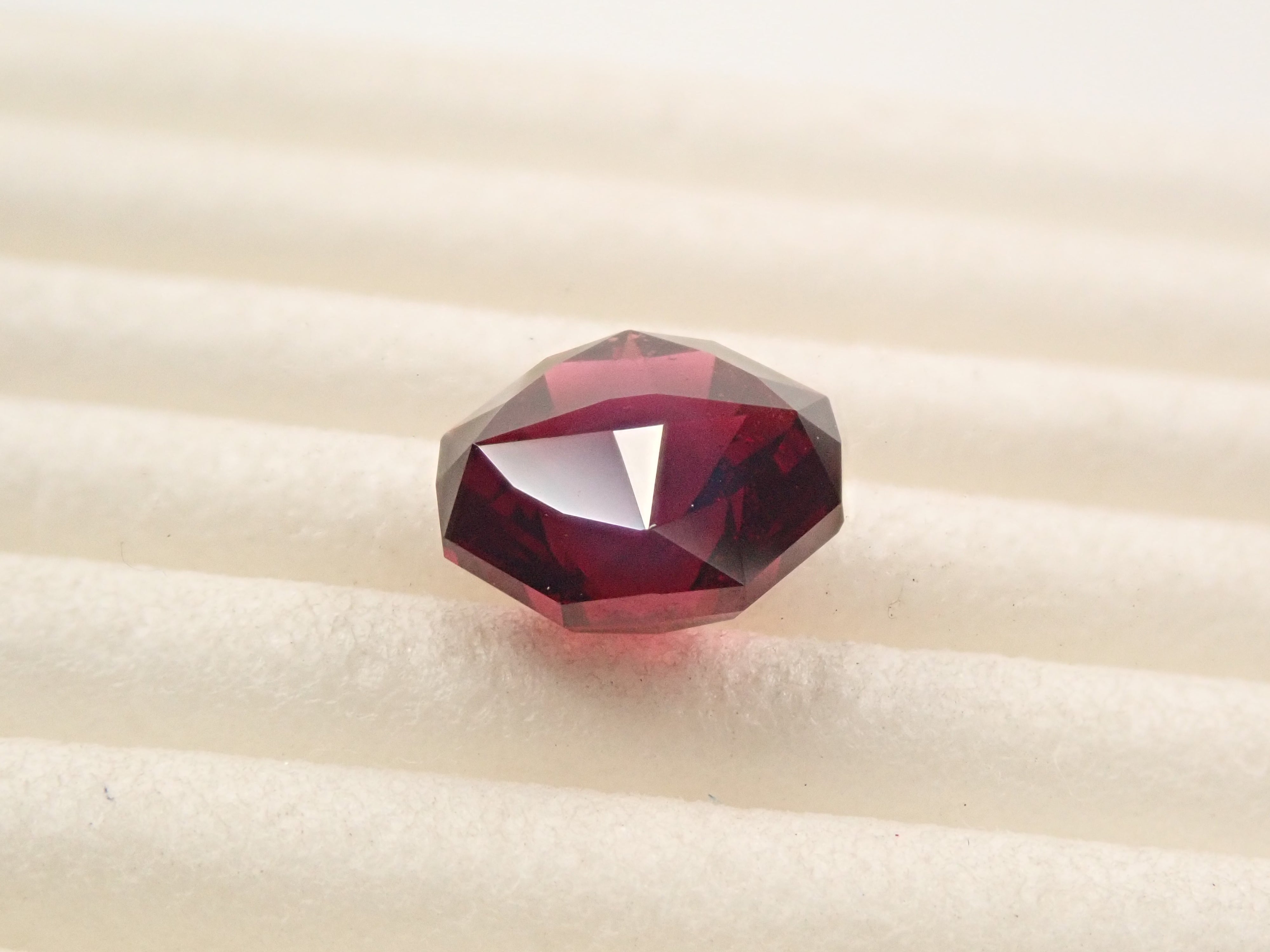 [12560335] 坦尚尼亞鐵鋁榴石 2.169克拉 裸石