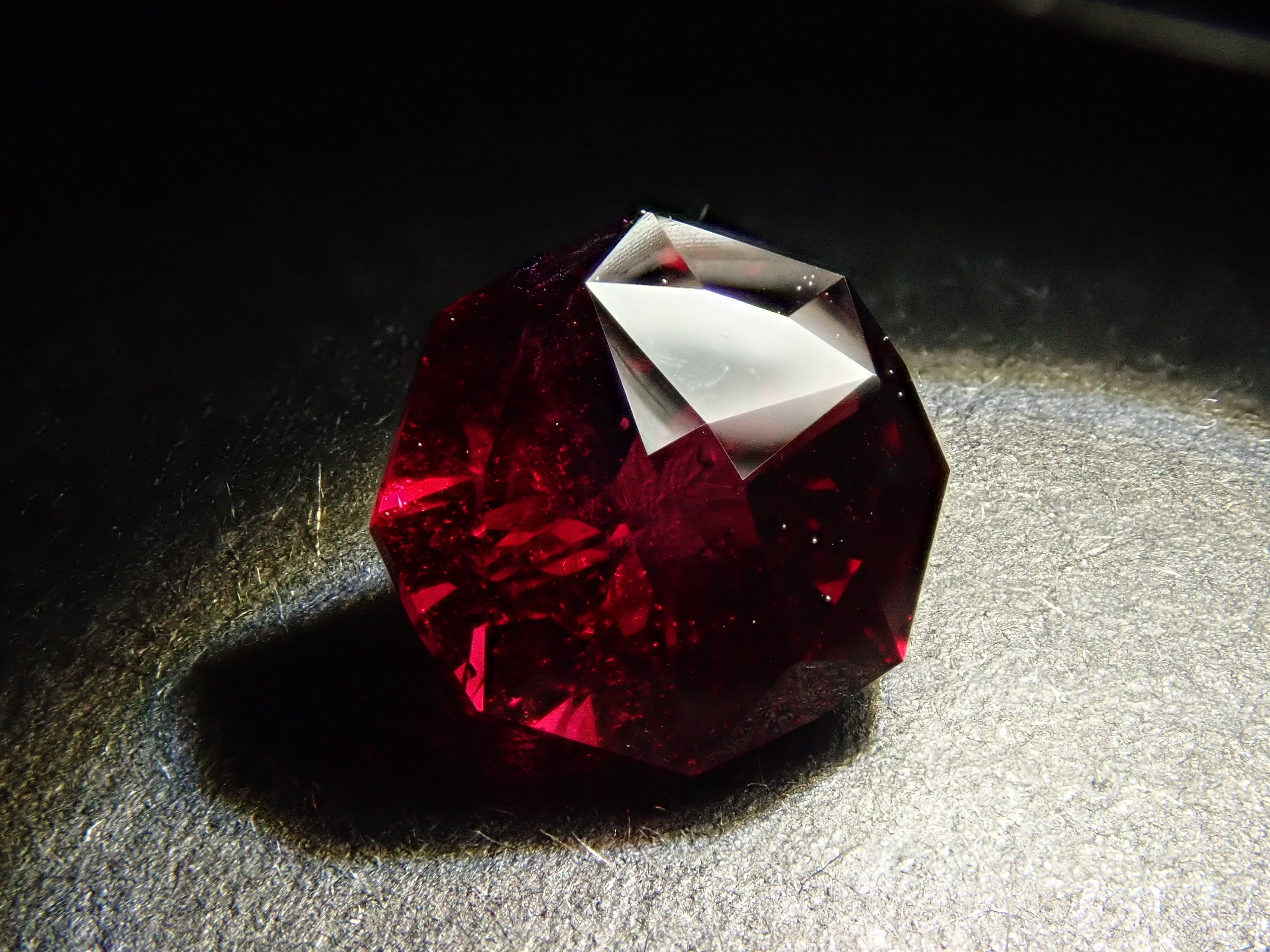 [12560335] 坦尚尼亞鐵鋁榴石 2.169克拉 裸石