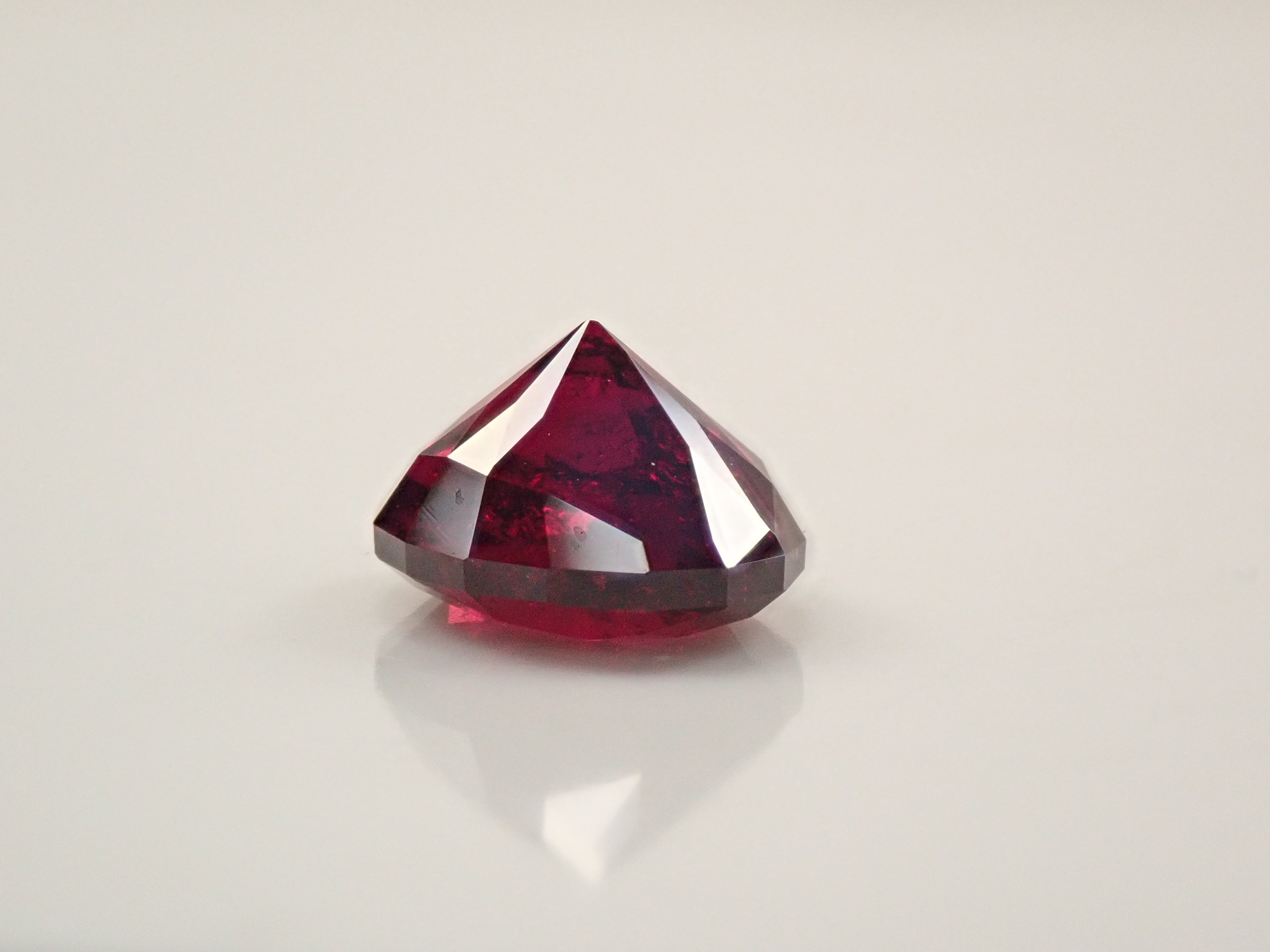 [12560338] Tanzanian Almandine Garnet 3.339ct Loose Stone