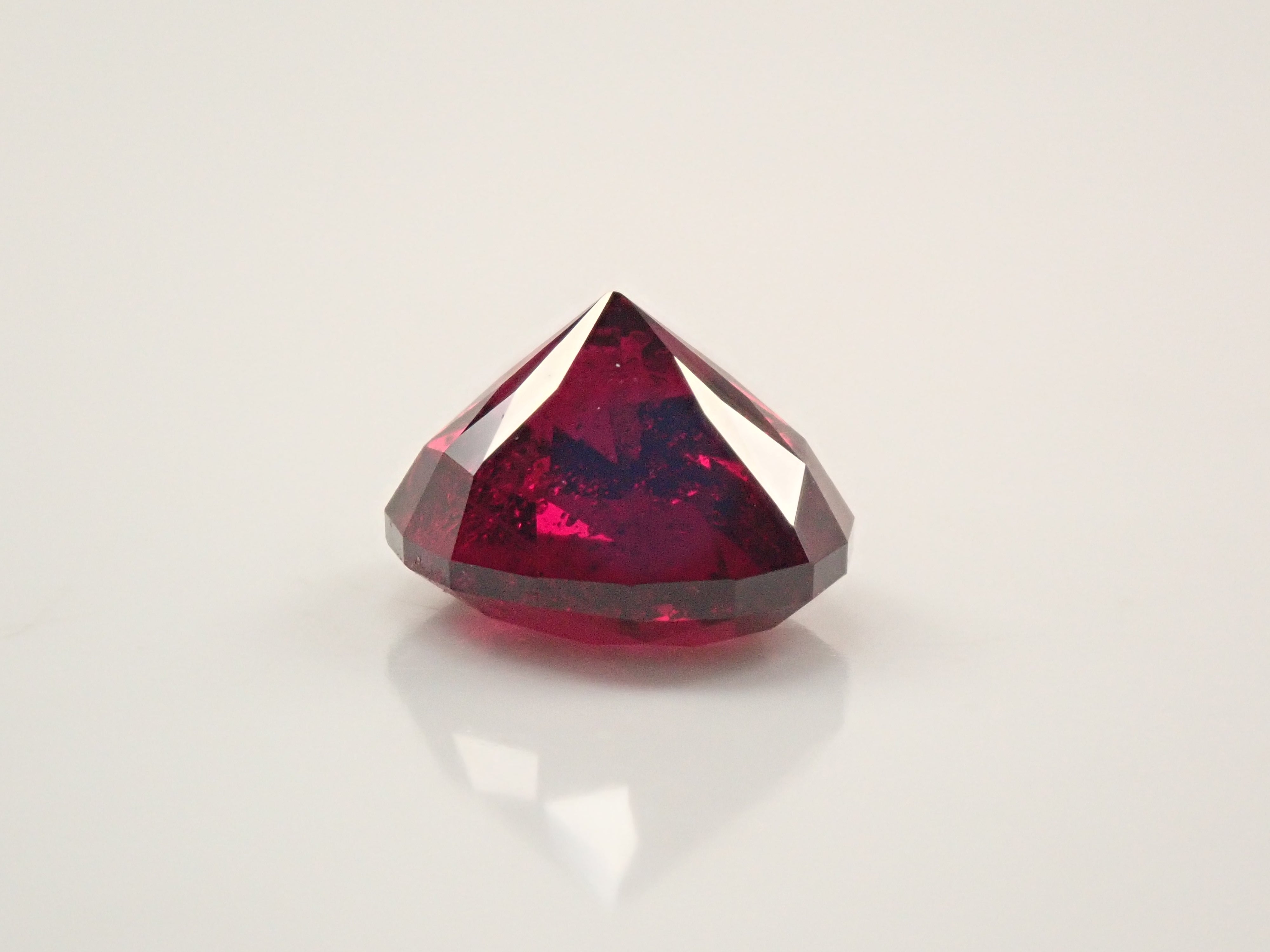 [12560338] Tanzanian Almandine Garnet 3.339ct Loose Stone