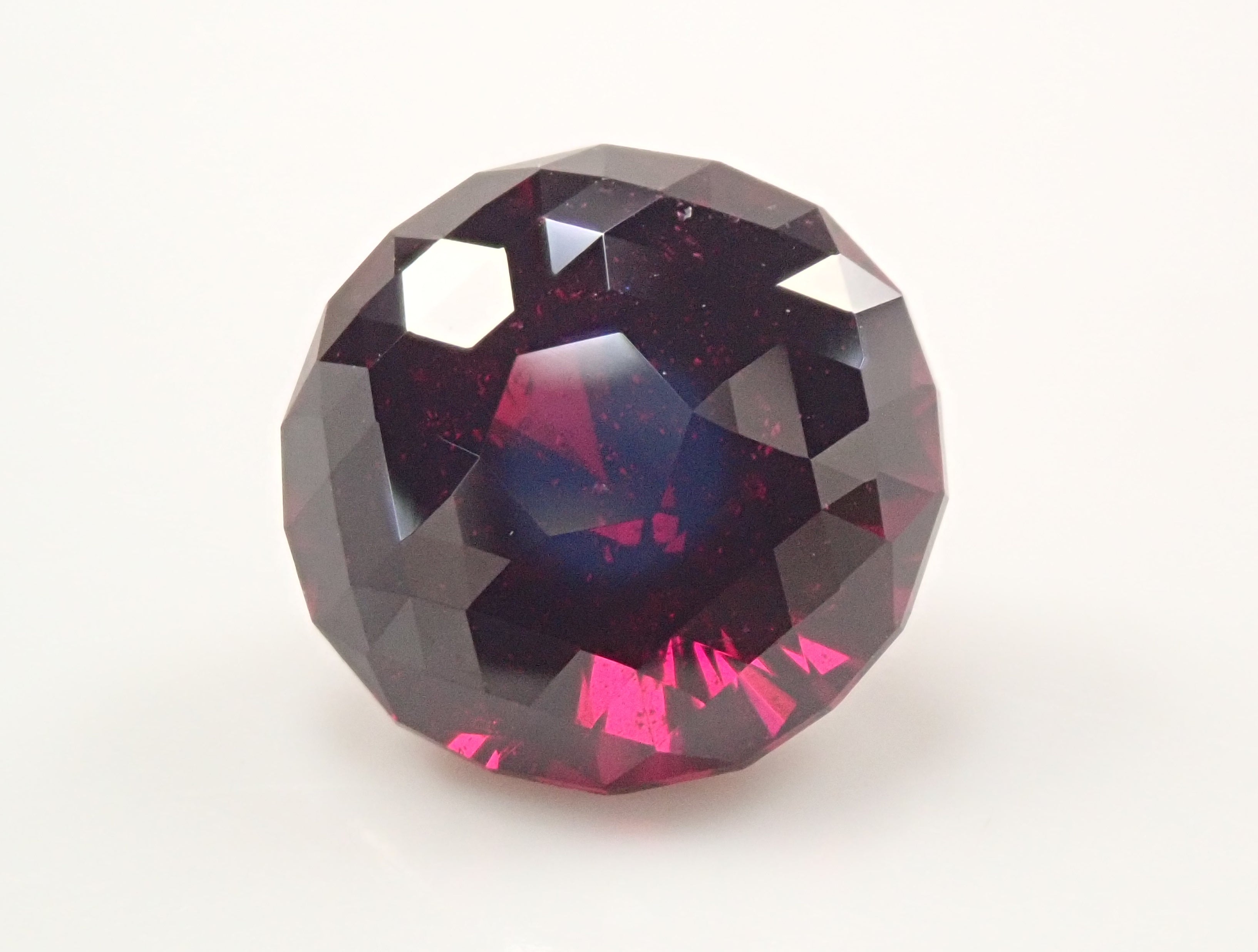 [12560340] Tanzanian Almandine Garnet 6.196ct Loose Stone