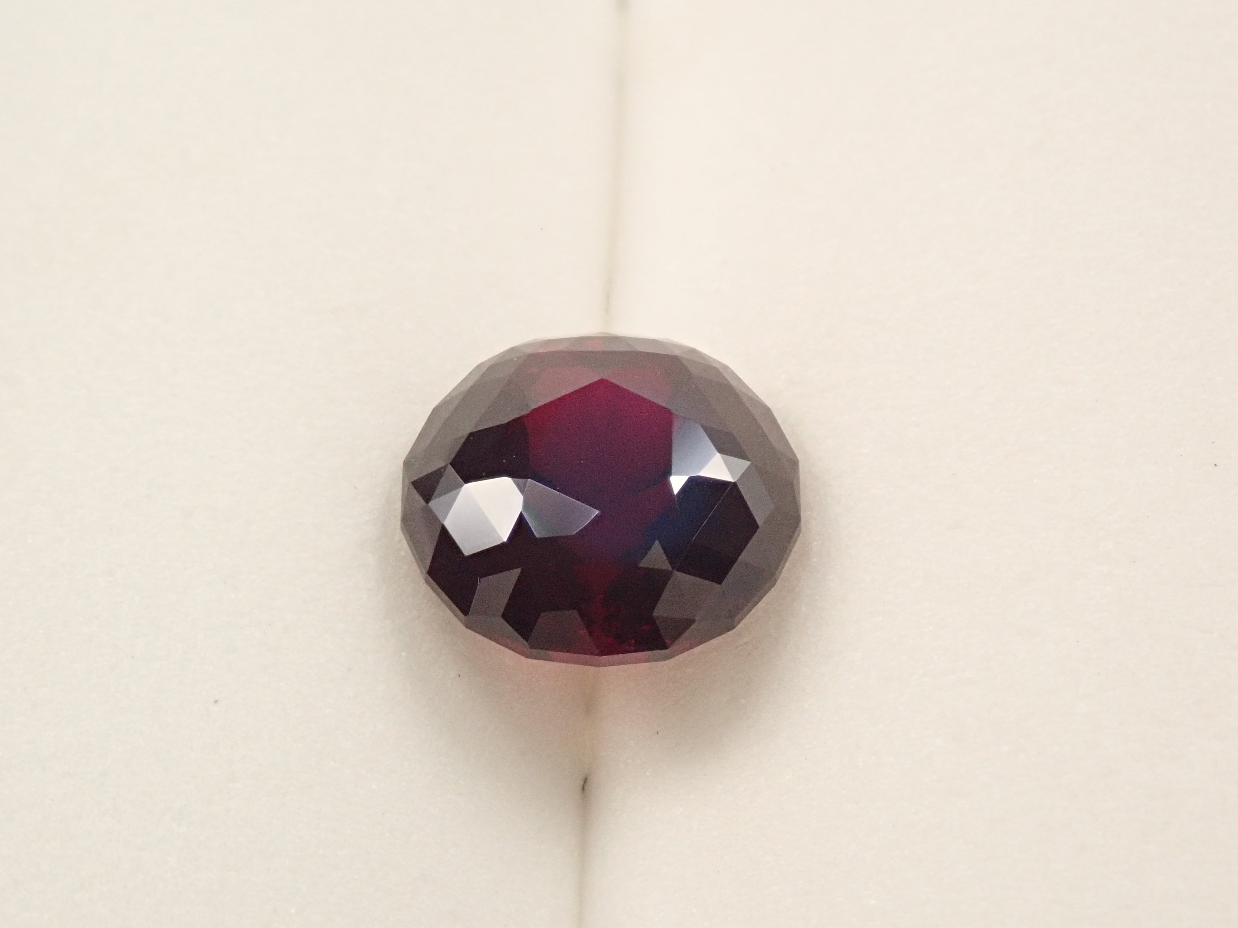 【12/15 22時販売】タンザニア産アルマンディンガーネット 11.0mm/6.787ctルース