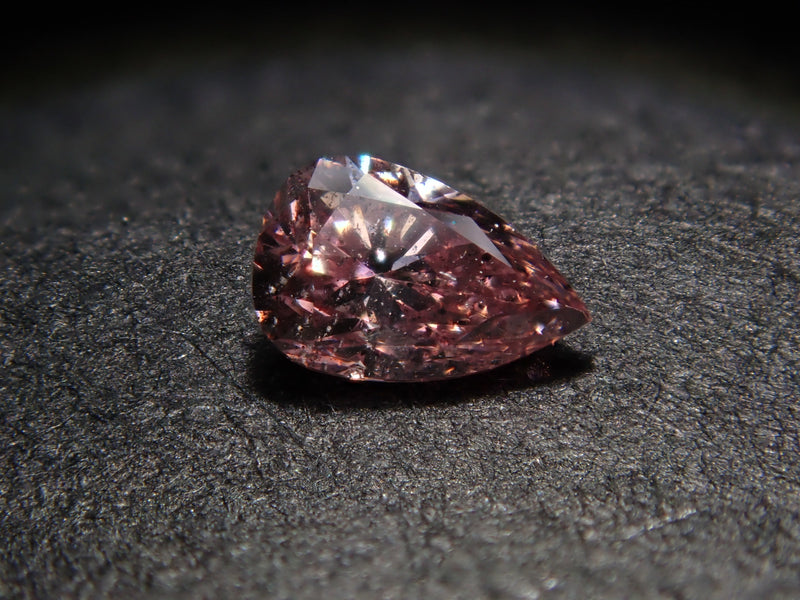ピンクダイヤモンド 0.105ctルース(FANCY DEEP PINK, I-1) – カラッツSTORE