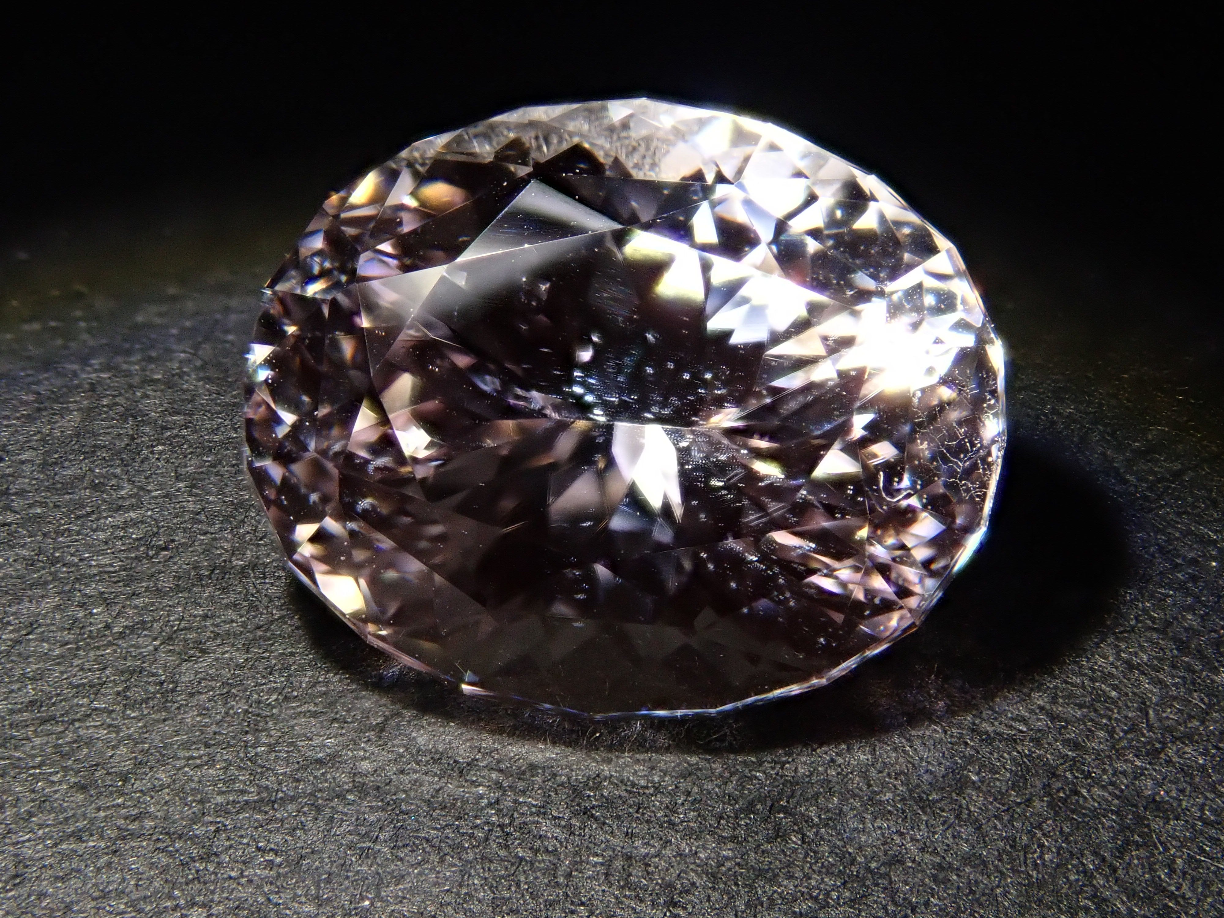 【11/14 22時販売】アフガニスタン産クンツァイト 3.973ctルース