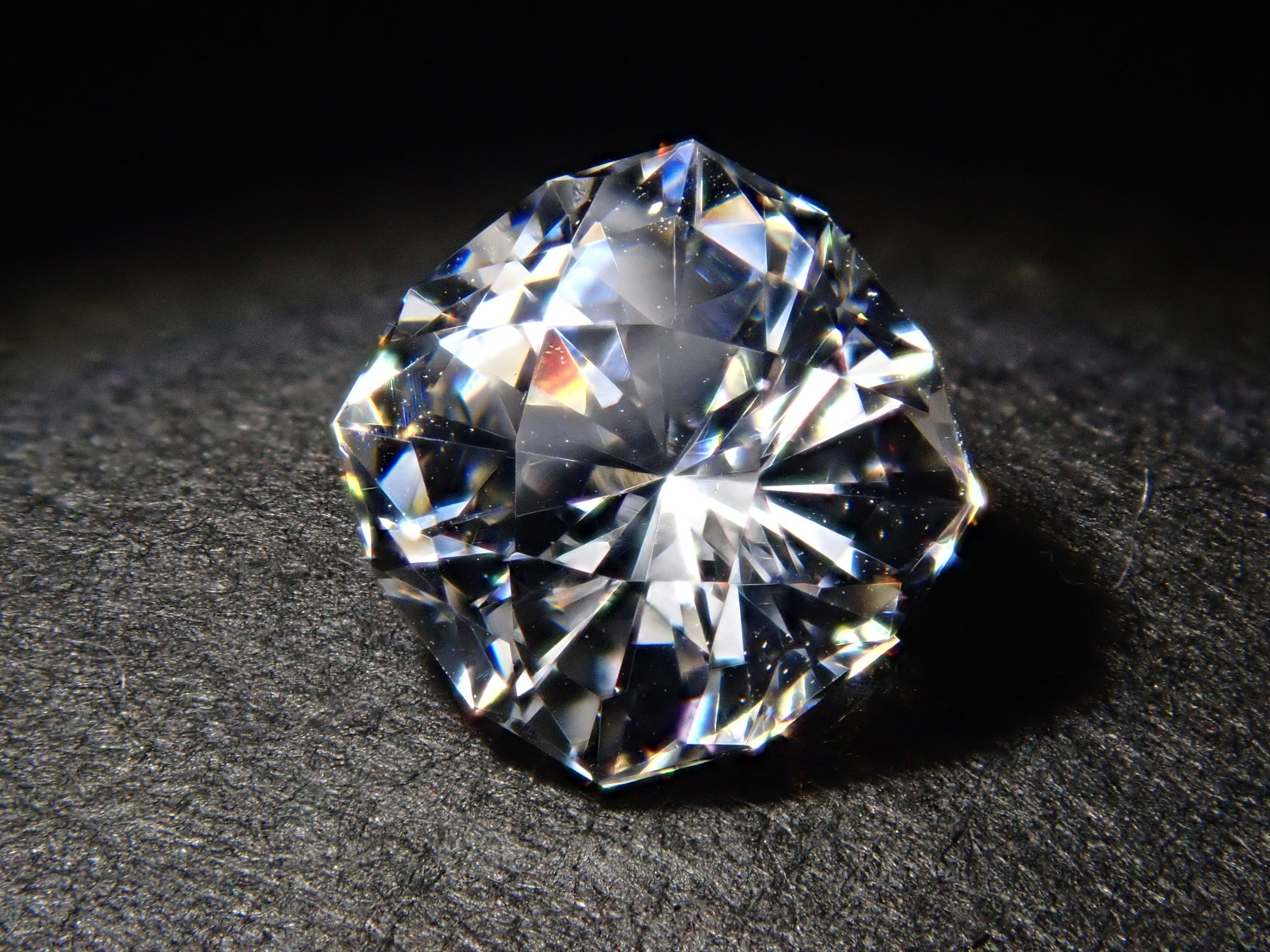 【12/25 22時販売】GGG（ガドリウムガリウムガーネット） 1.424ctルース