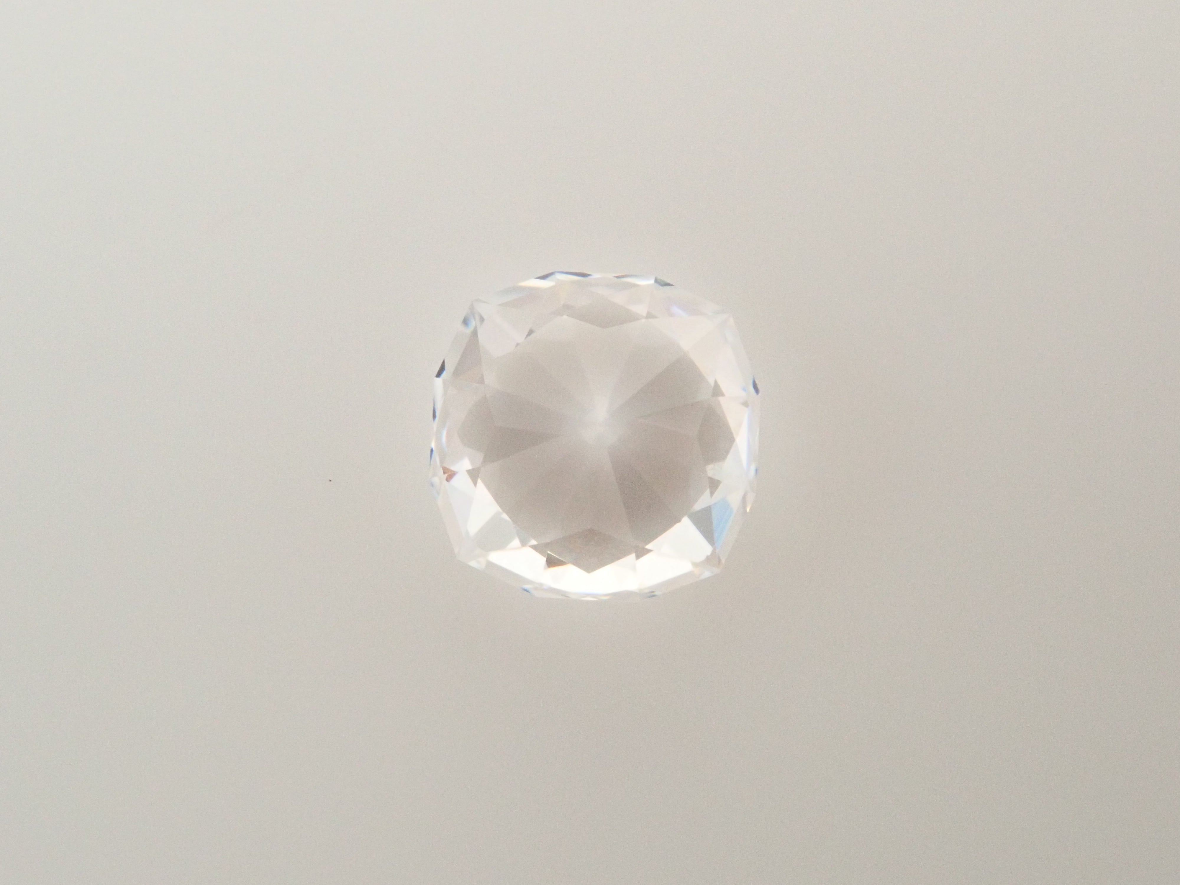 【12/25 22時販売】GGG（ガドリウムガリウムガーネット） 1.424ctルース