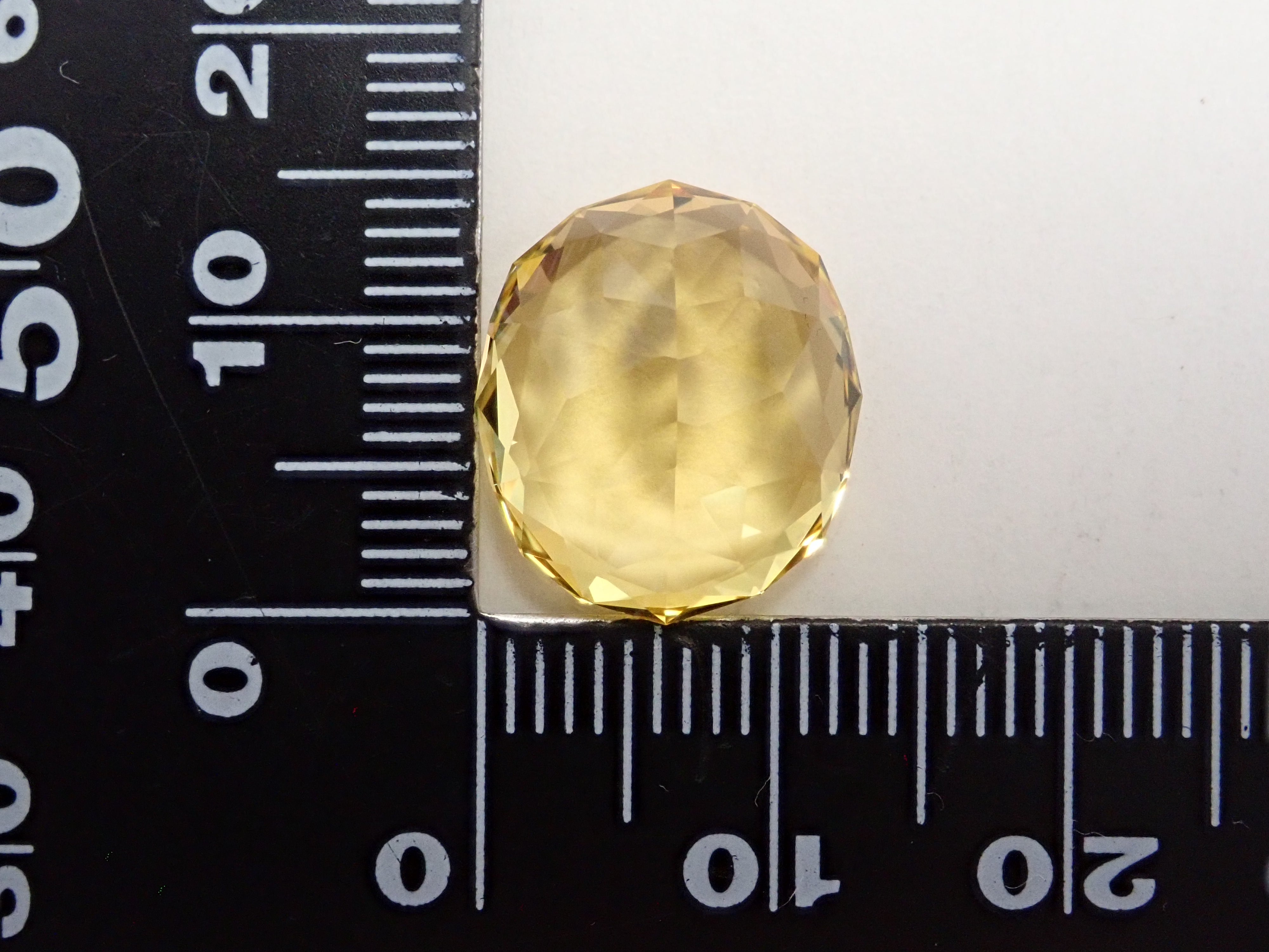 【11/20 22時販売】ブラジル産イエローベリル 9.747ctルース