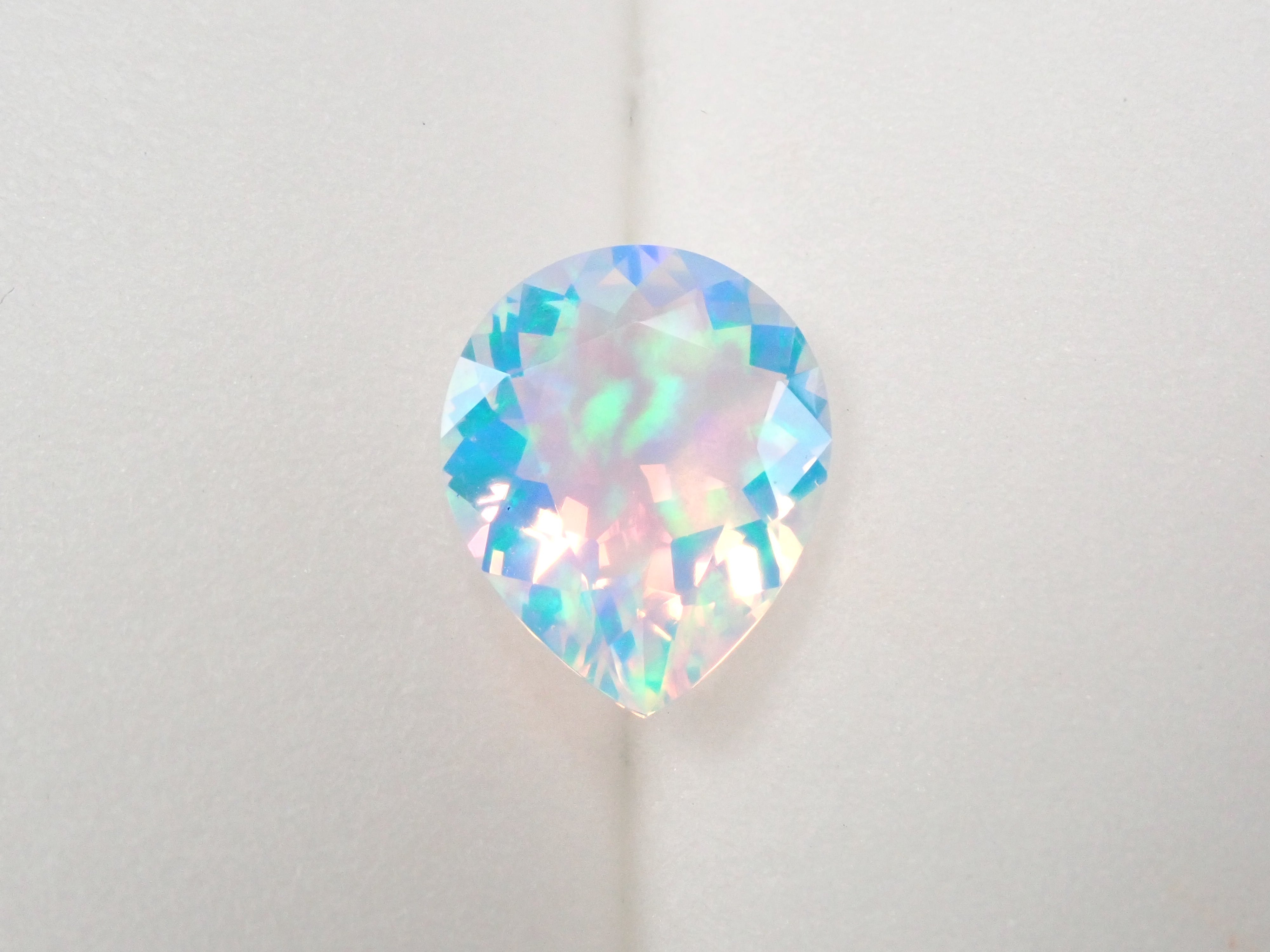 [12555986] Synthetic opal 1.593ct loose stone