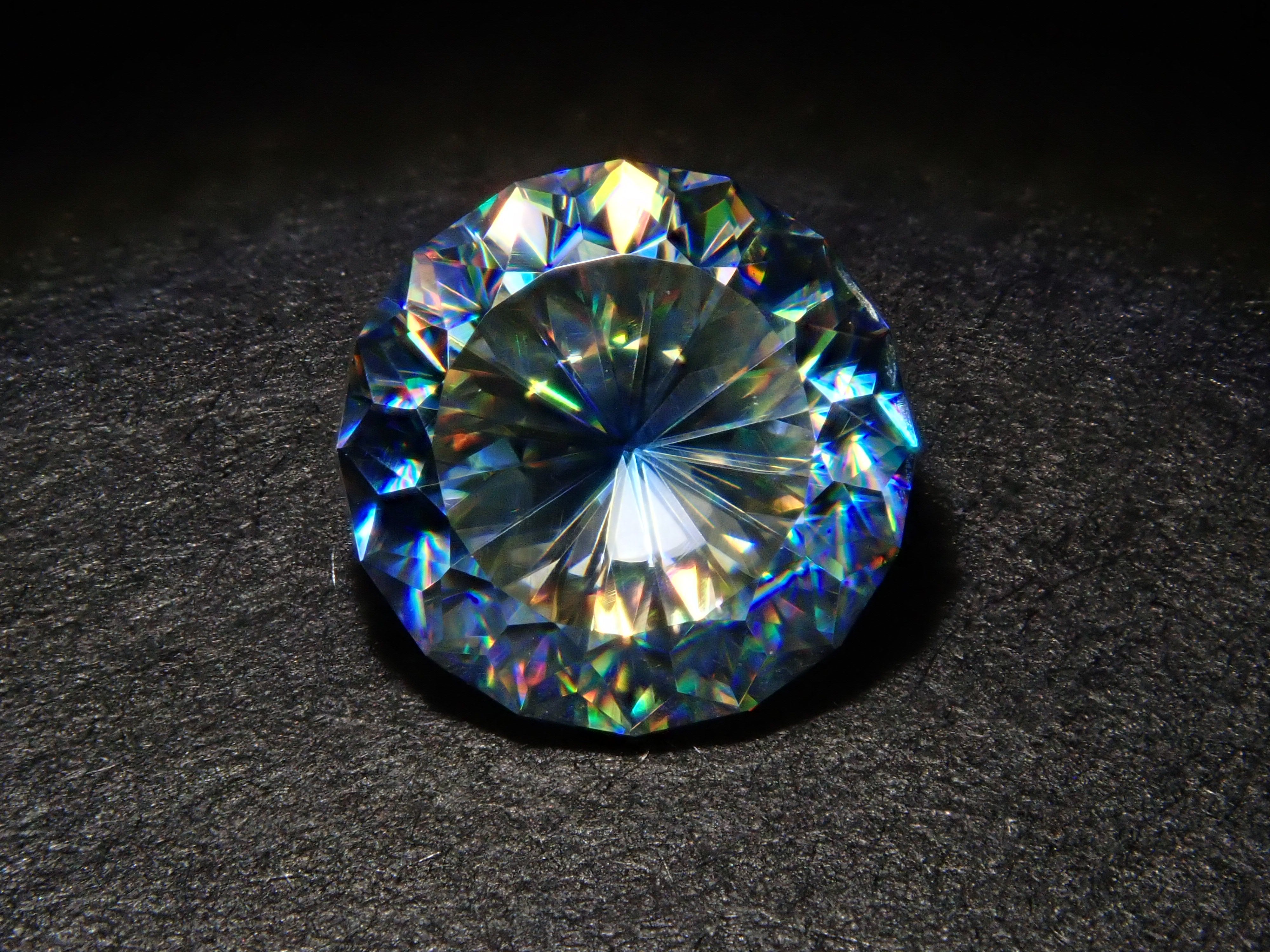 【11/23 22時販売】合成ルチル 6.1mm/1.312ctルース