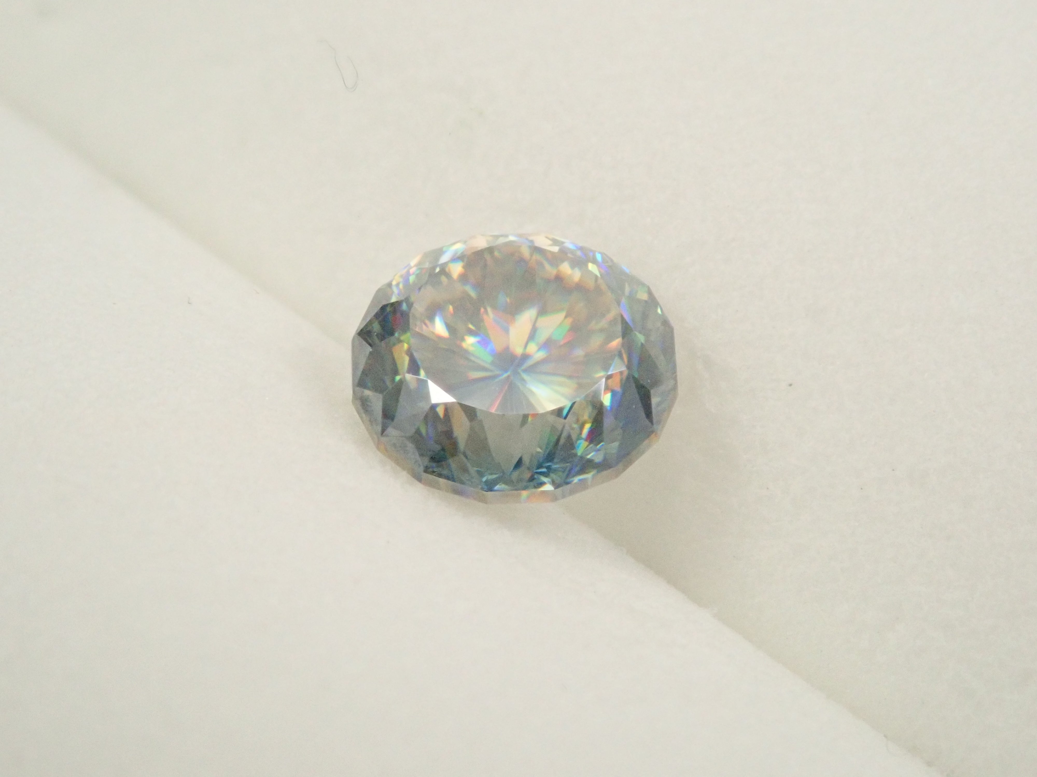 【11/23 22時販売】合成ルチル 6.1mm/1.312ctルース