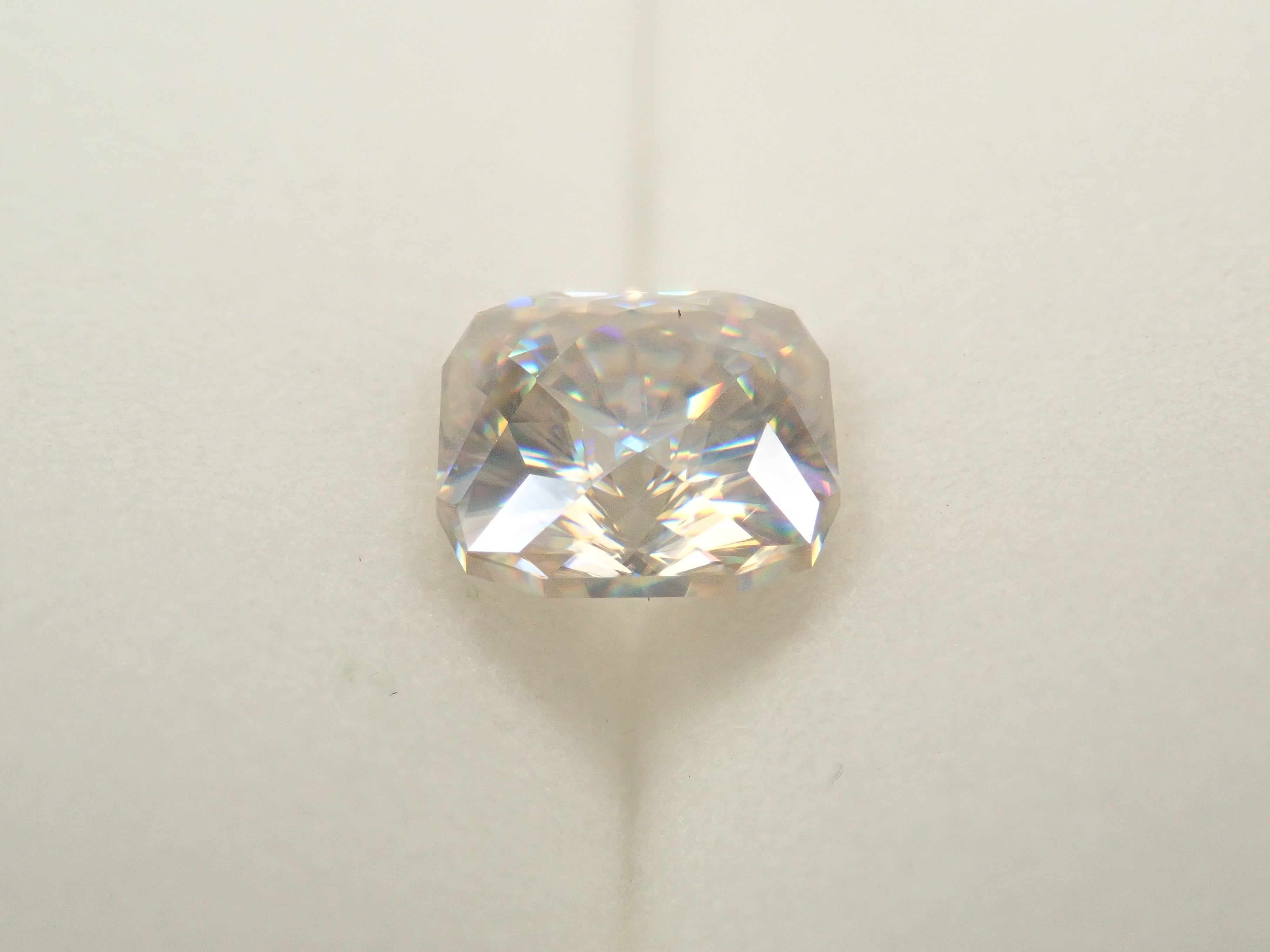 Synthetic rutile 1.681ct loose stone