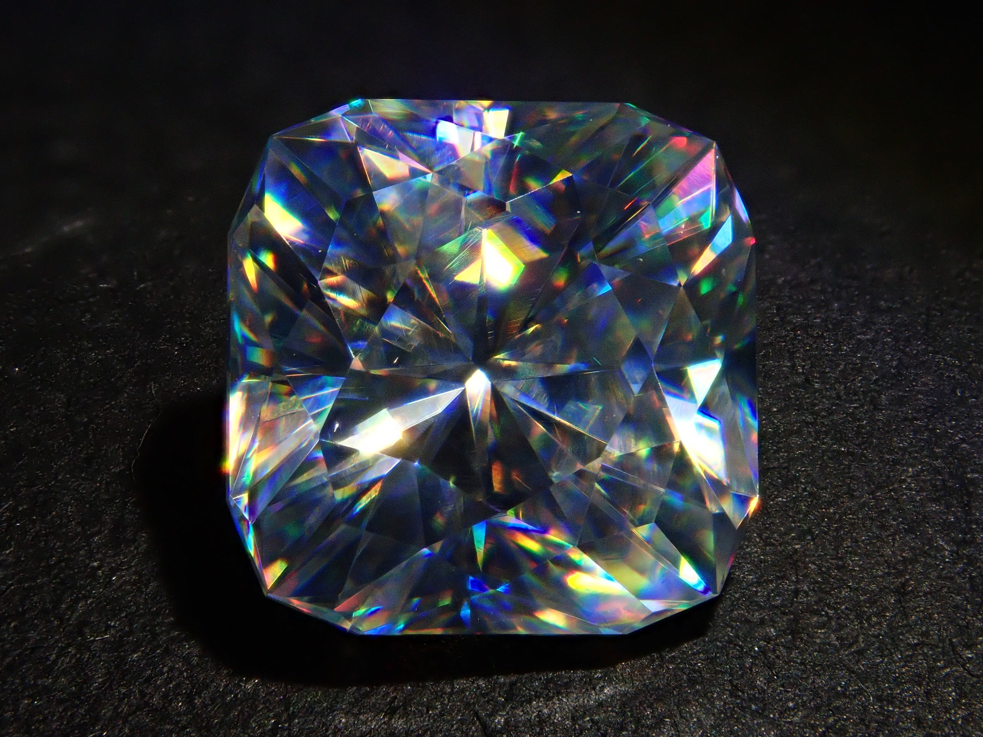 【11/16 22時販売】合成ルチル 3.637ctルース