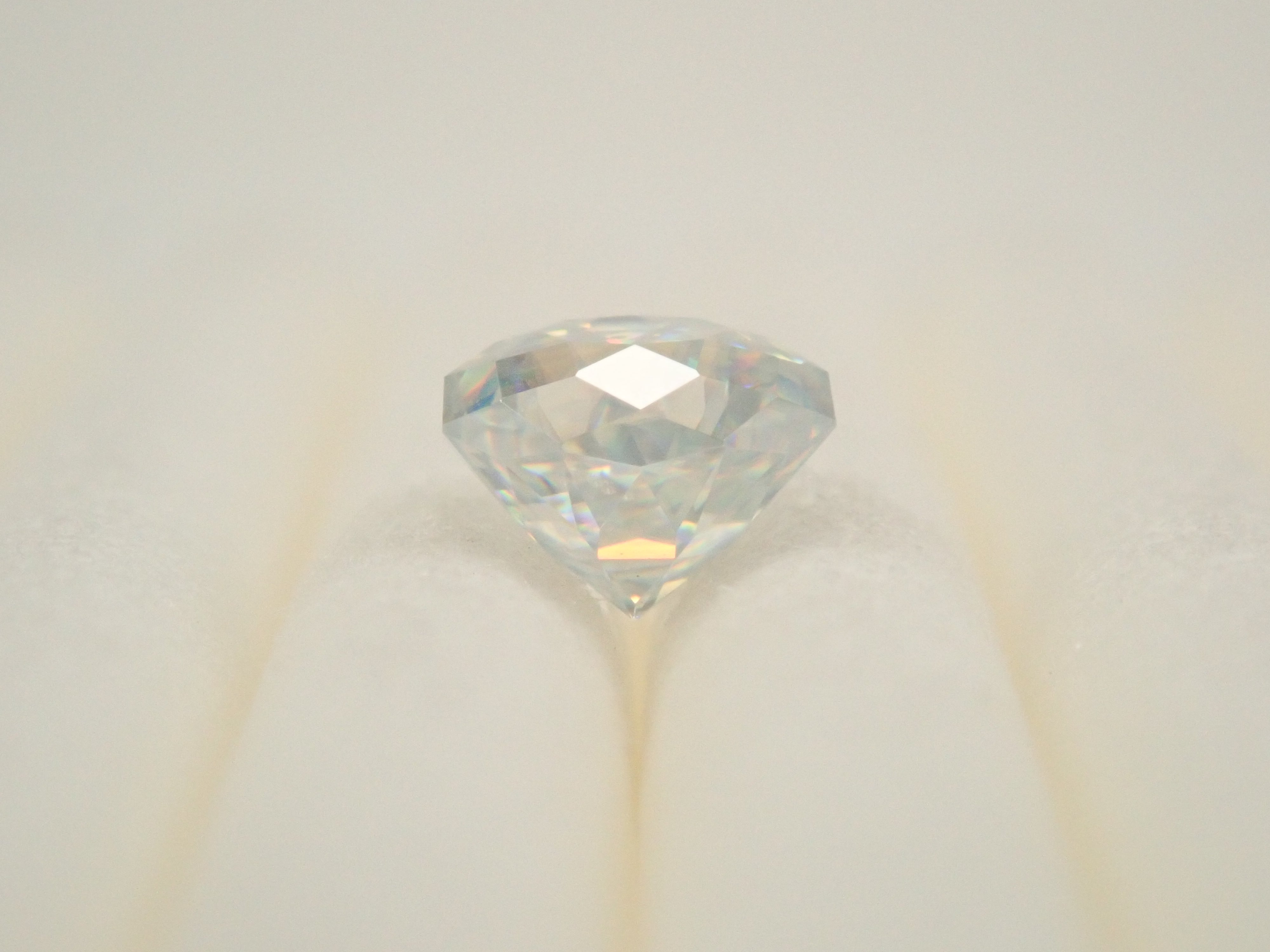 【12/25 22時販売】合成ルチル 0.538ctルース