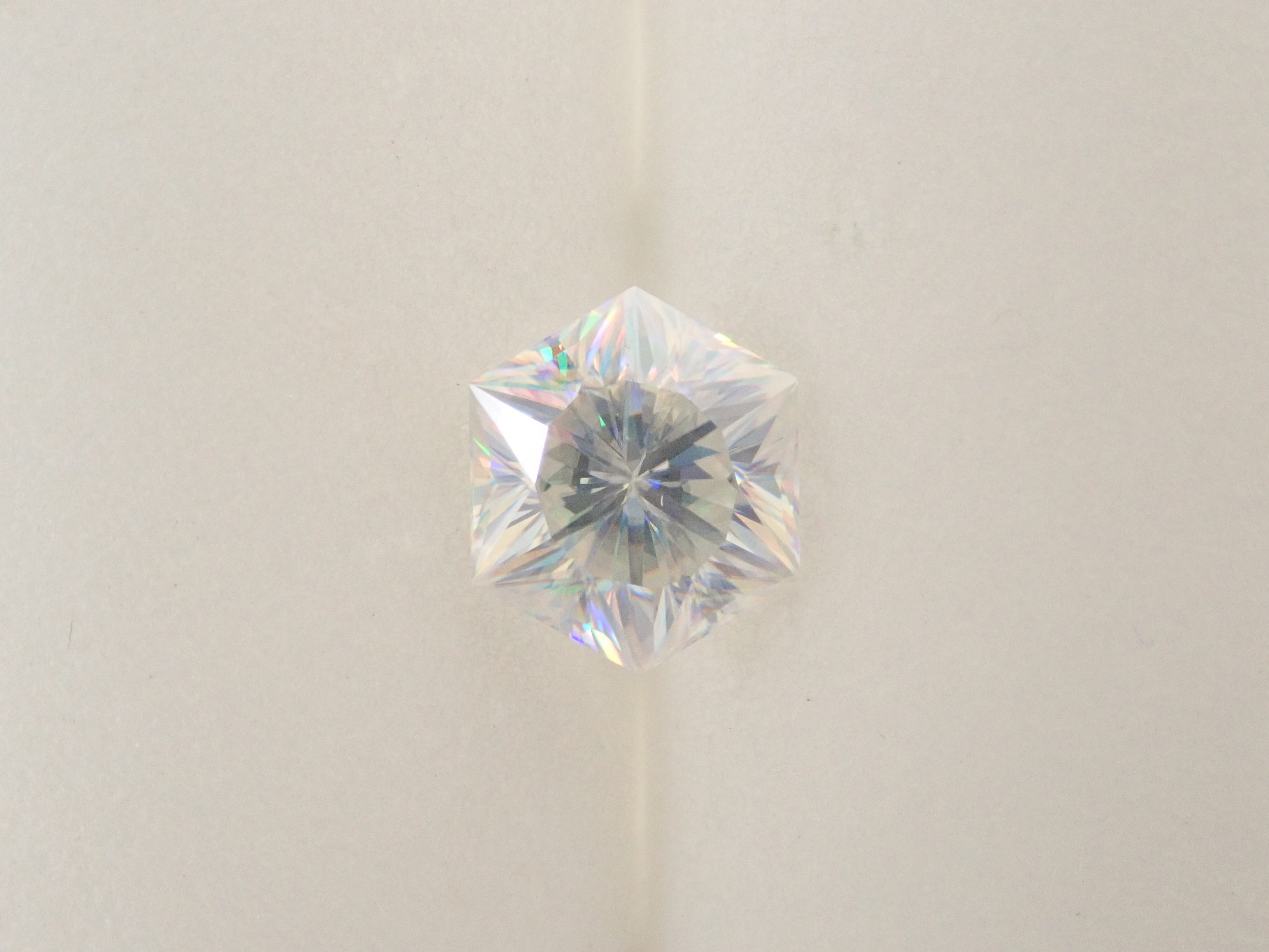 【11/16 22時販売】合成ルチル 1.407ctルース