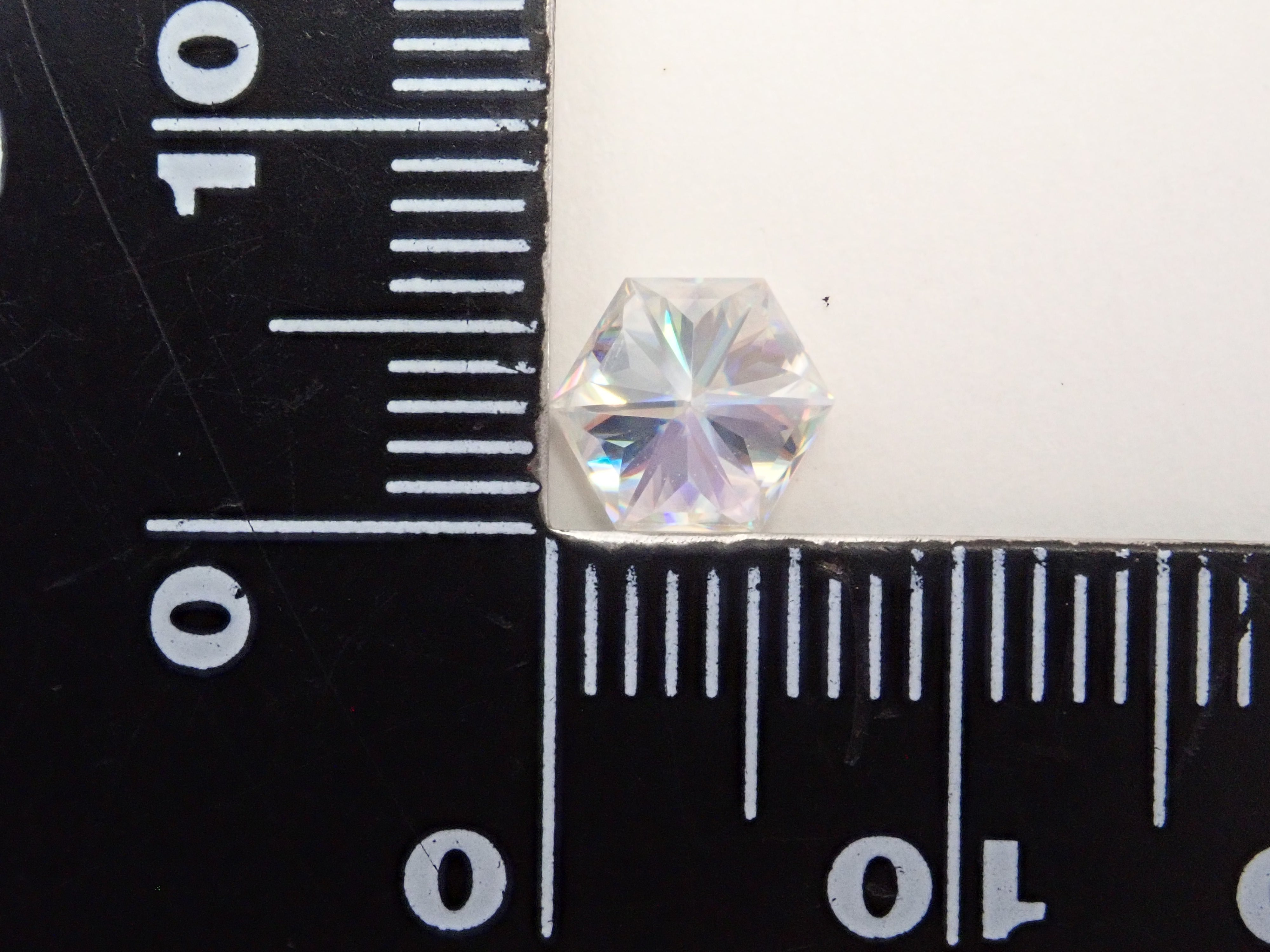 【11/16 22時販売】合成ルチル 1.407ctルース